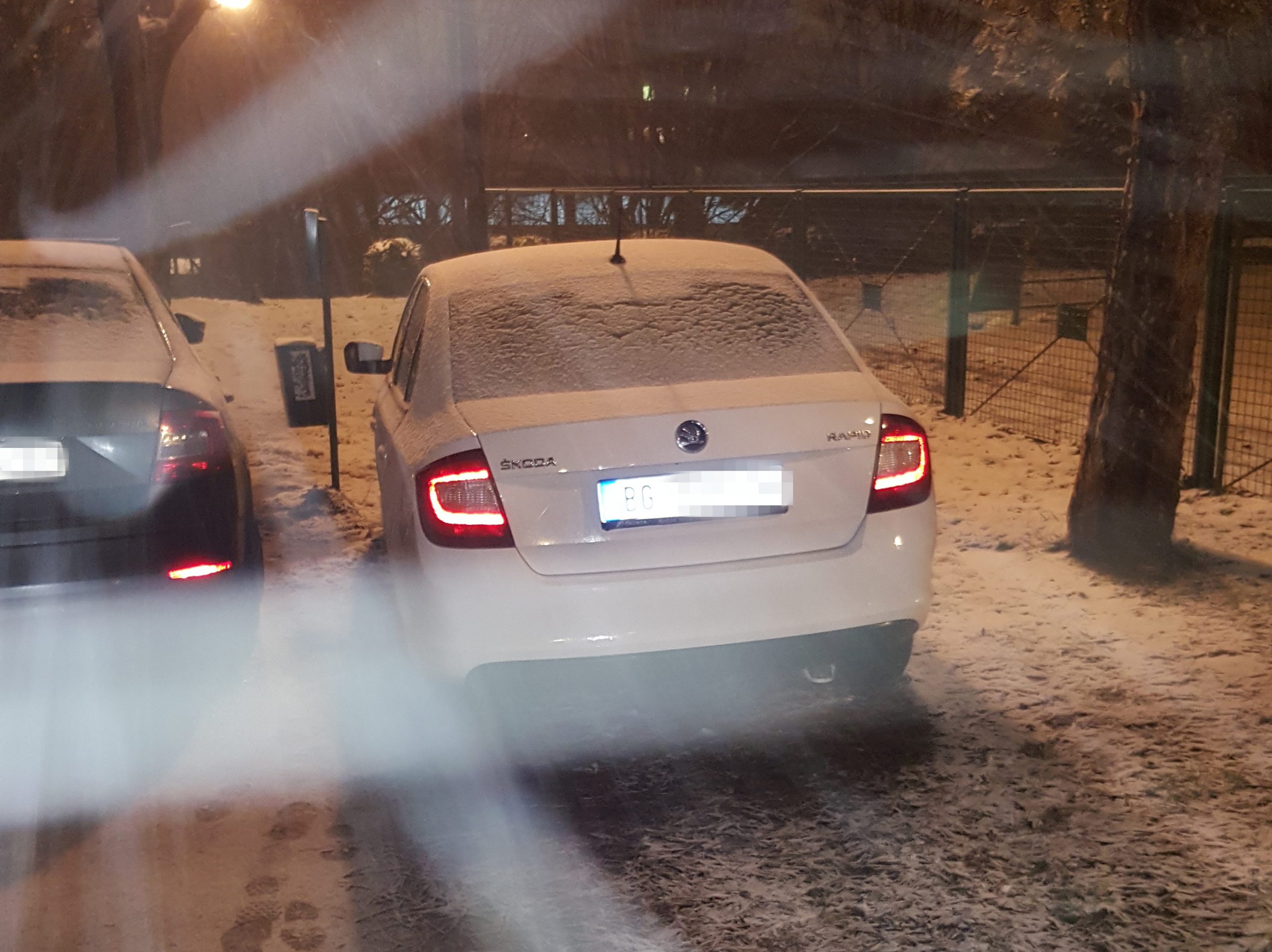 bahato parkiranje kod 6 beogradske gimnazije