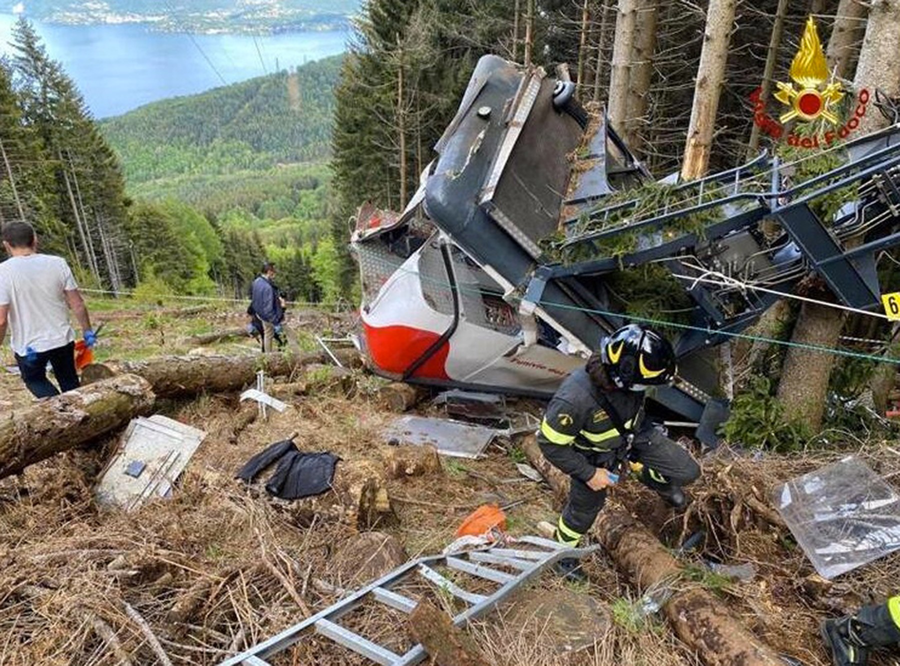 13 Dead in Cable Car Accident Near Lake Maggiore