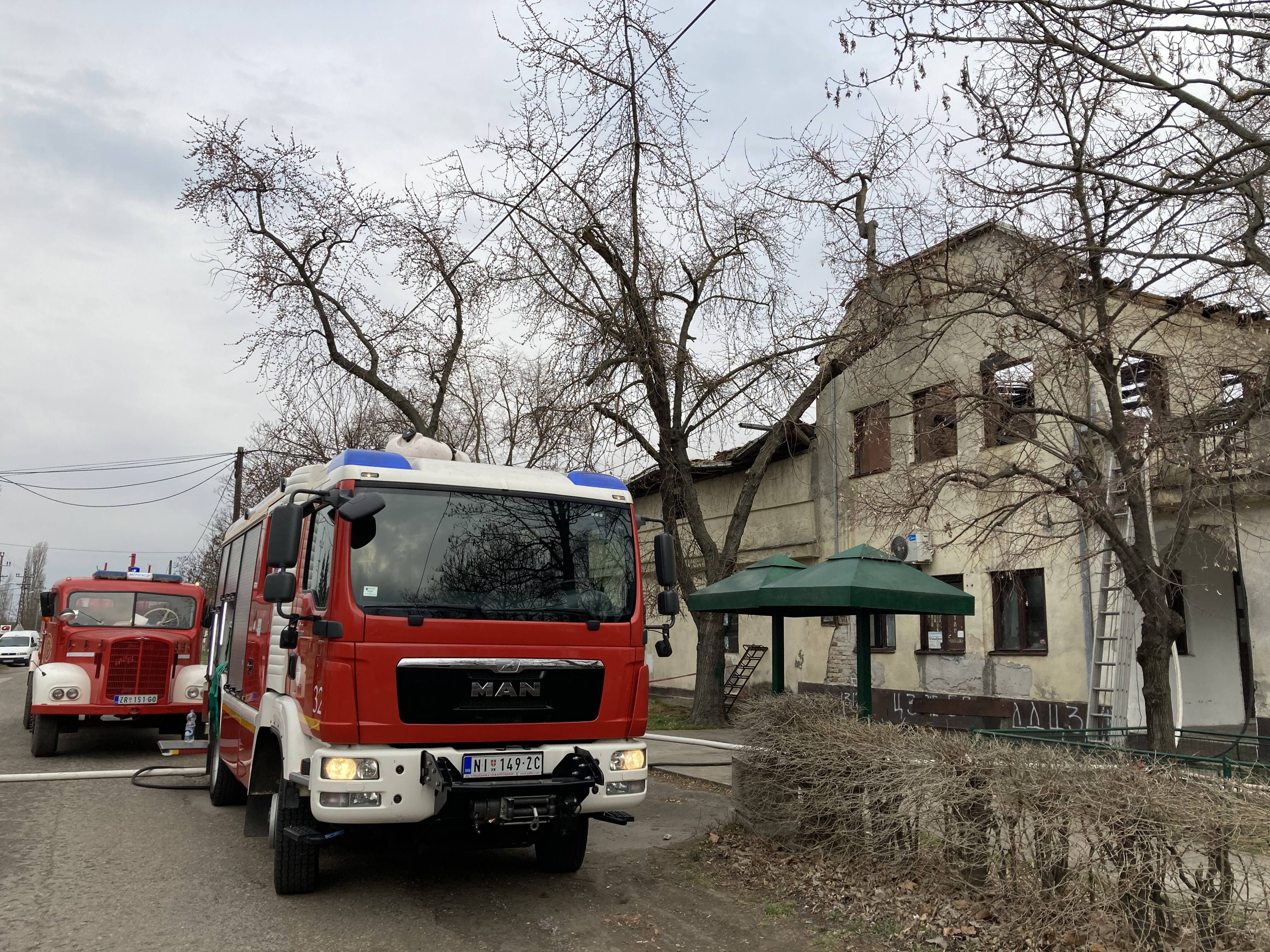 POZAR U DOMU KULTURE U BANATSKOM DESPOTOVCU