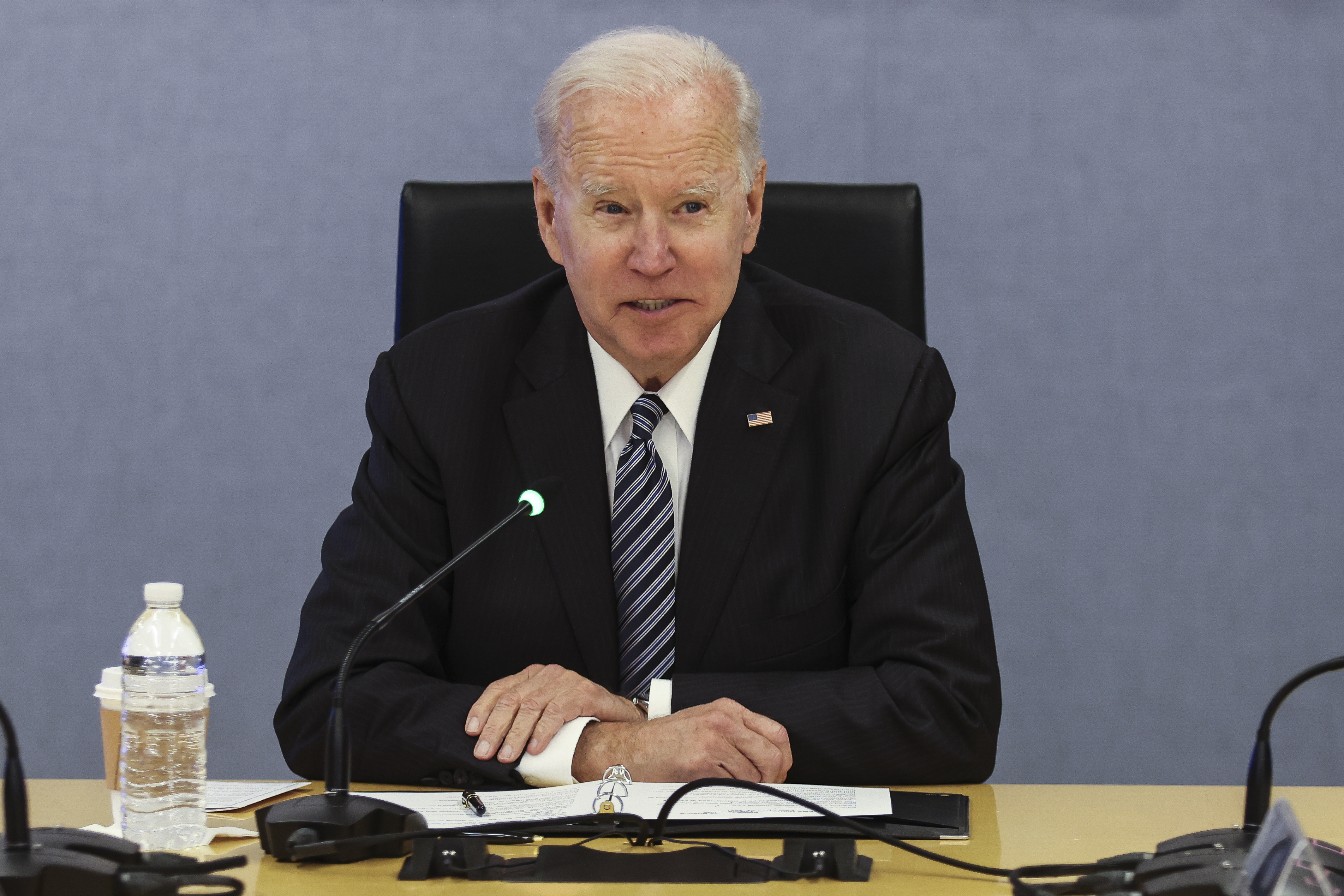 epa09225702 US President Joe Biden speaks during a briefing on the Atlantic Hurricane Outlook and preparedness efforts at FEMA Headquarters in Washington, DC, USA, 24 May 2021.  EPA-EFE/Oliver Contreras / POOL