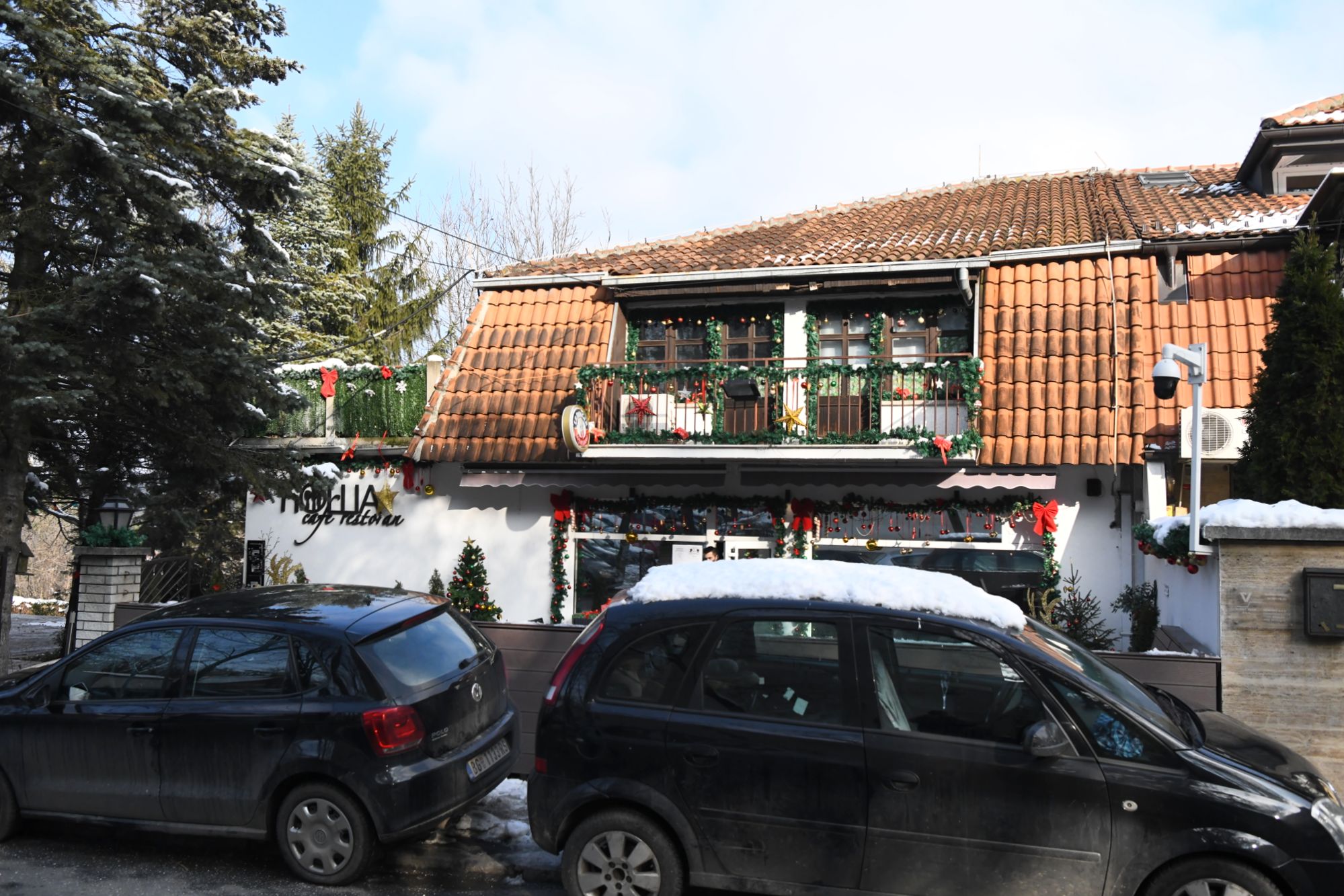 hronika miljakovac rakovica Ispaljena zolja na restoran u Rakovici  restoran u Vukasovićevoj ulici u Rakovici