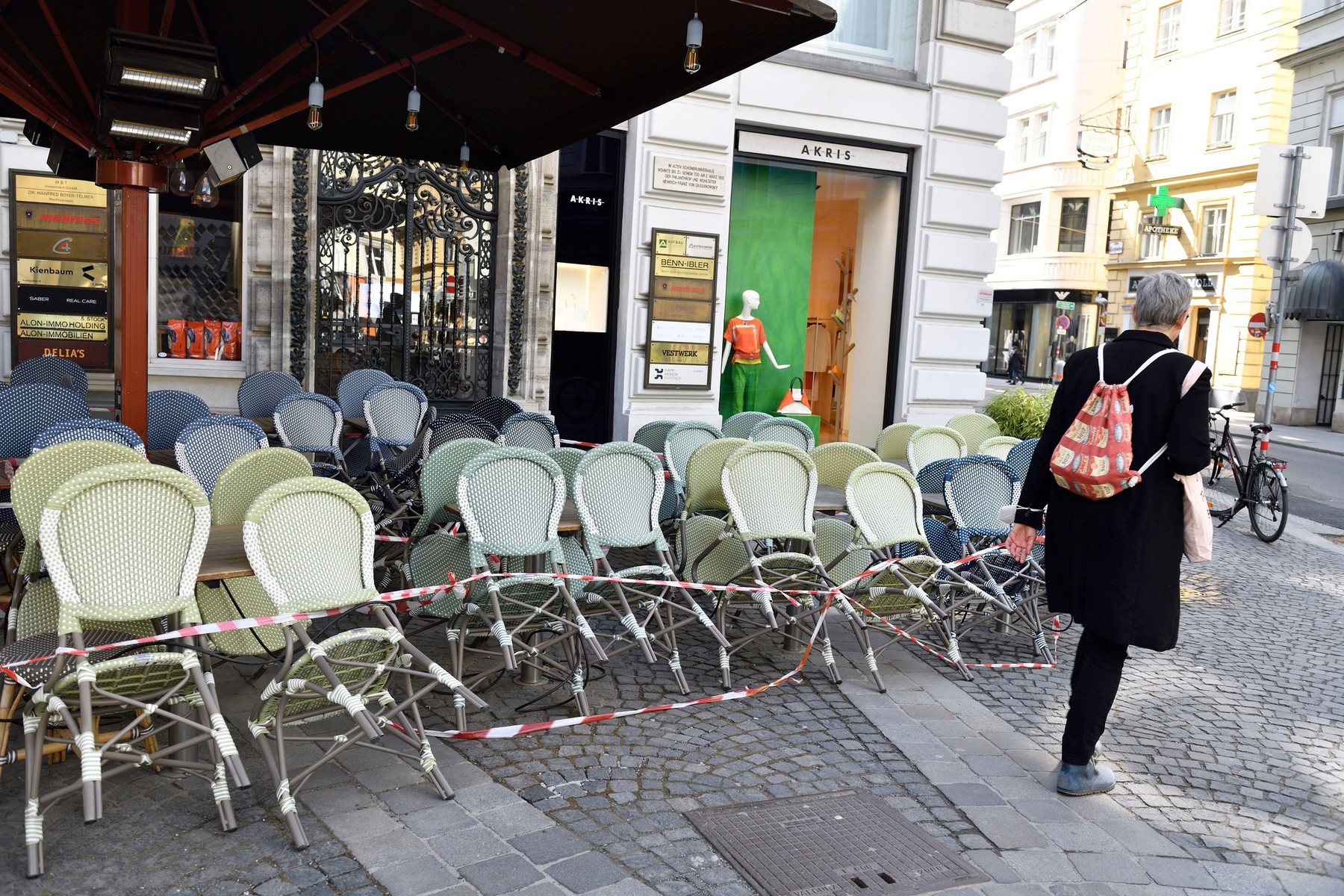 Vienna, Austria. March 26, 2021.  Vienna, Austria. March 26, 2021. The lockdown was tightened again in the three eastern federal states of Austria. Bars, restaurants, and coffee houses have been closed continuously since November 2020.