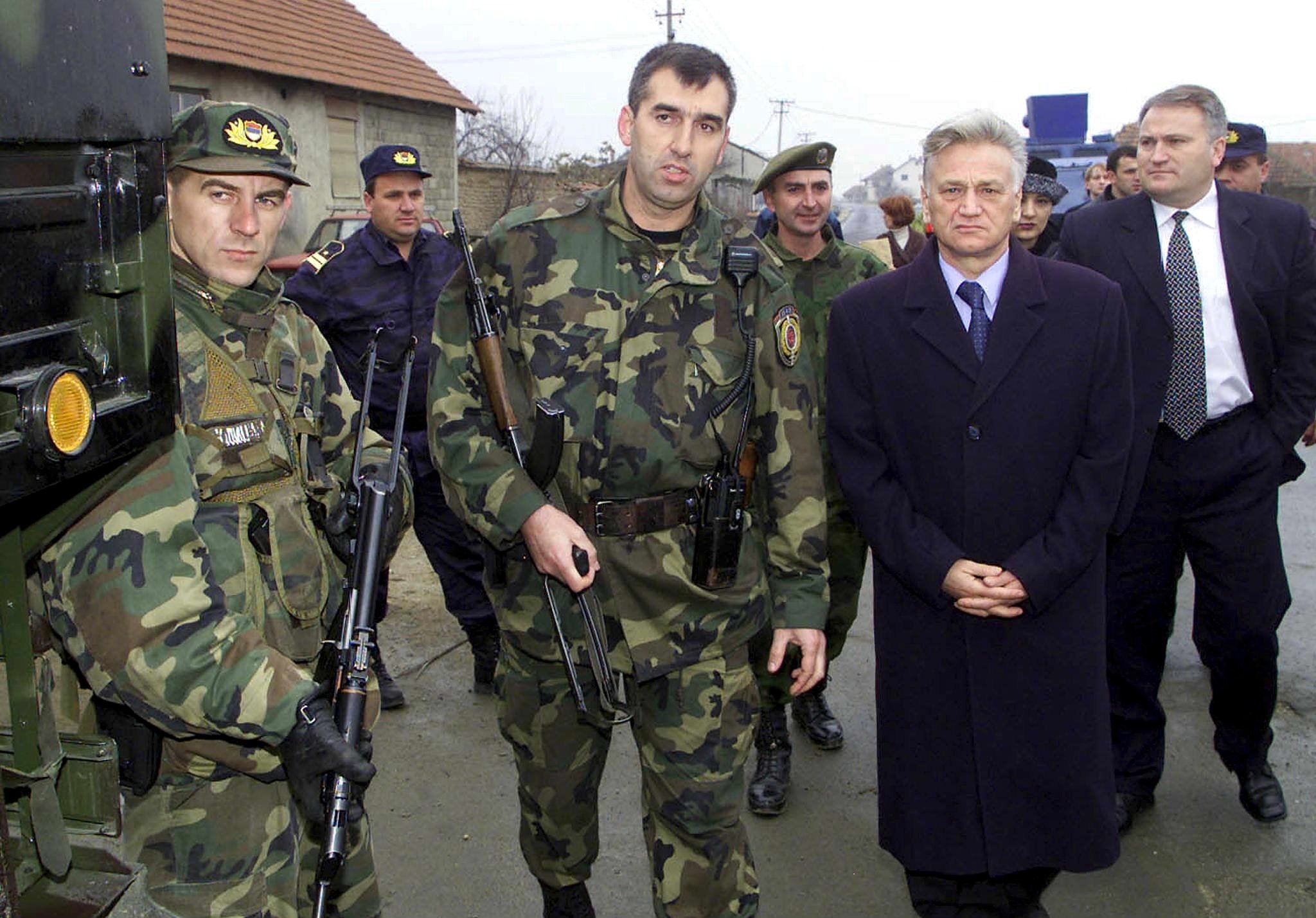 YUGOSLVIA-LUCANE/PARLIAMENT/PERISIC