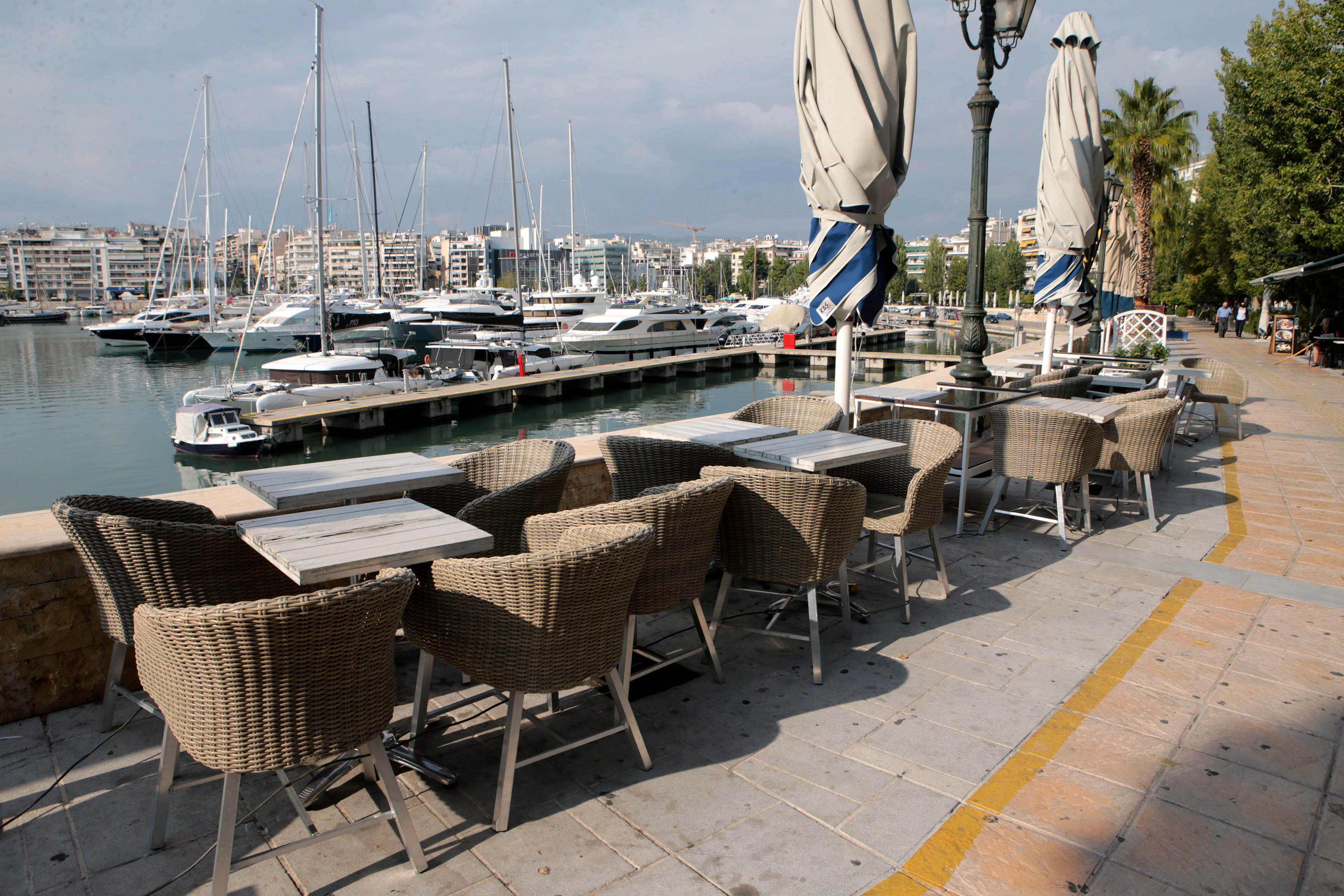 New measures against the spread of coronavirus pandemic in Athens