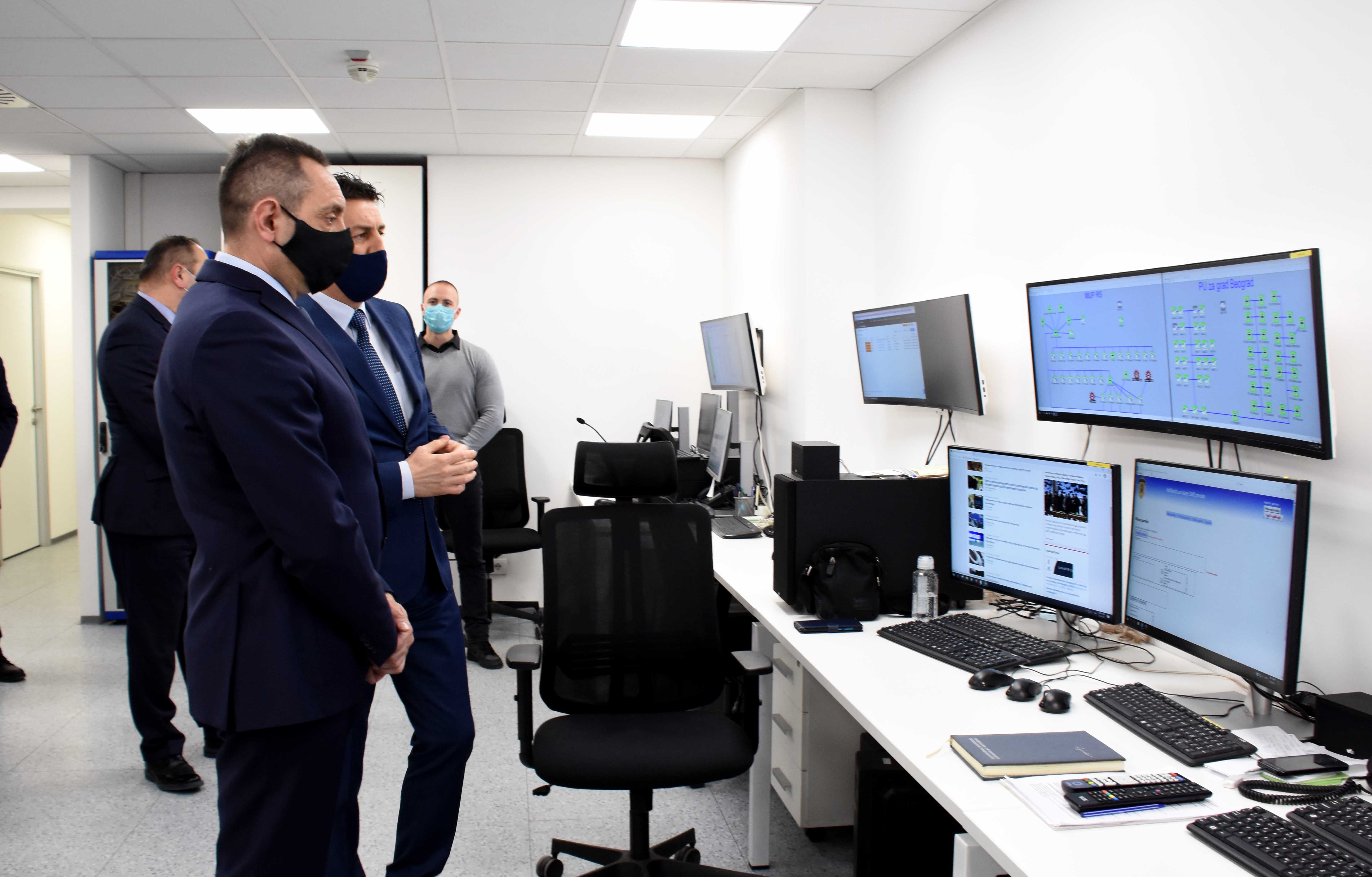 Aleksandar Vulin, ministar policije, zamena vozacke dozvole, e uprava