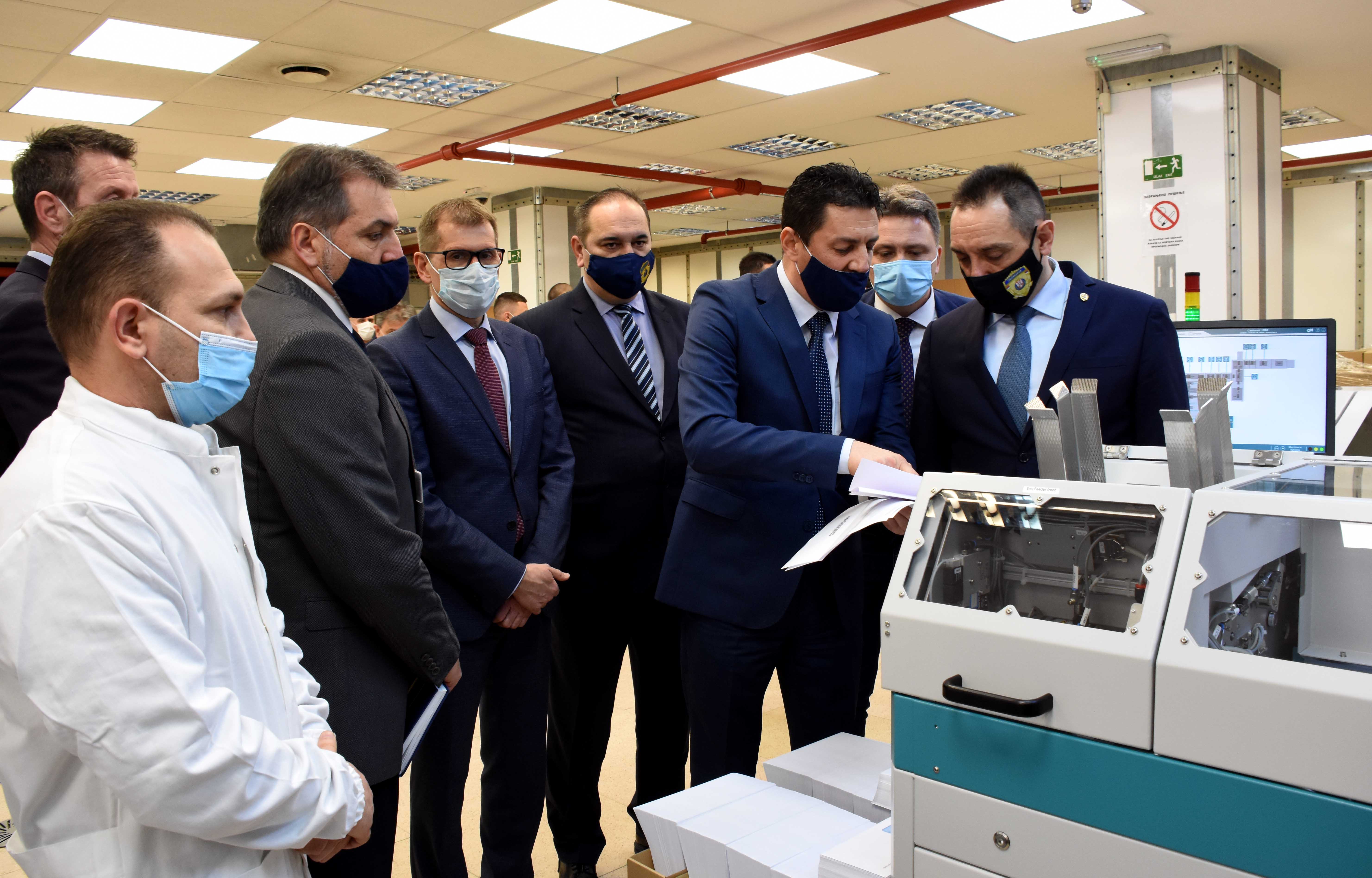 Aleksandar Vulin, ministar policije, zamena vozacke dozvole, e uprava