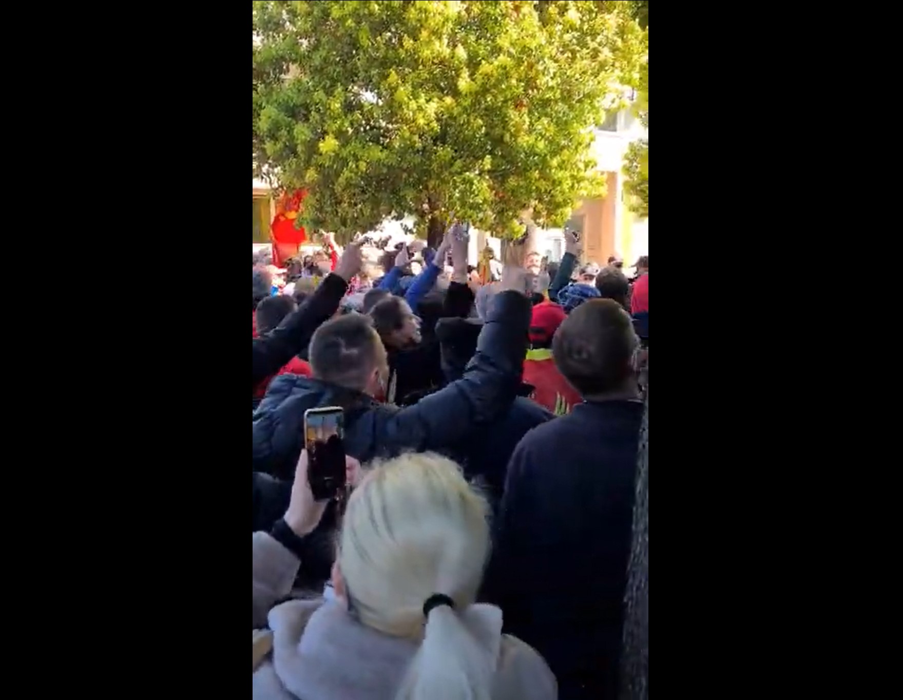 VLADA CG PG PROTEST