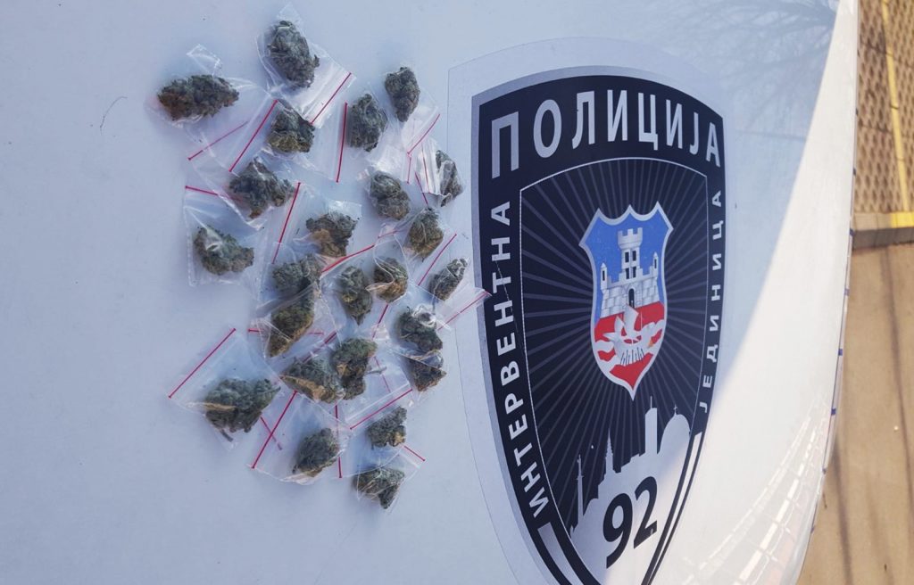 Policija, droga, marihuana, paketići Foto: MUP Srbije
