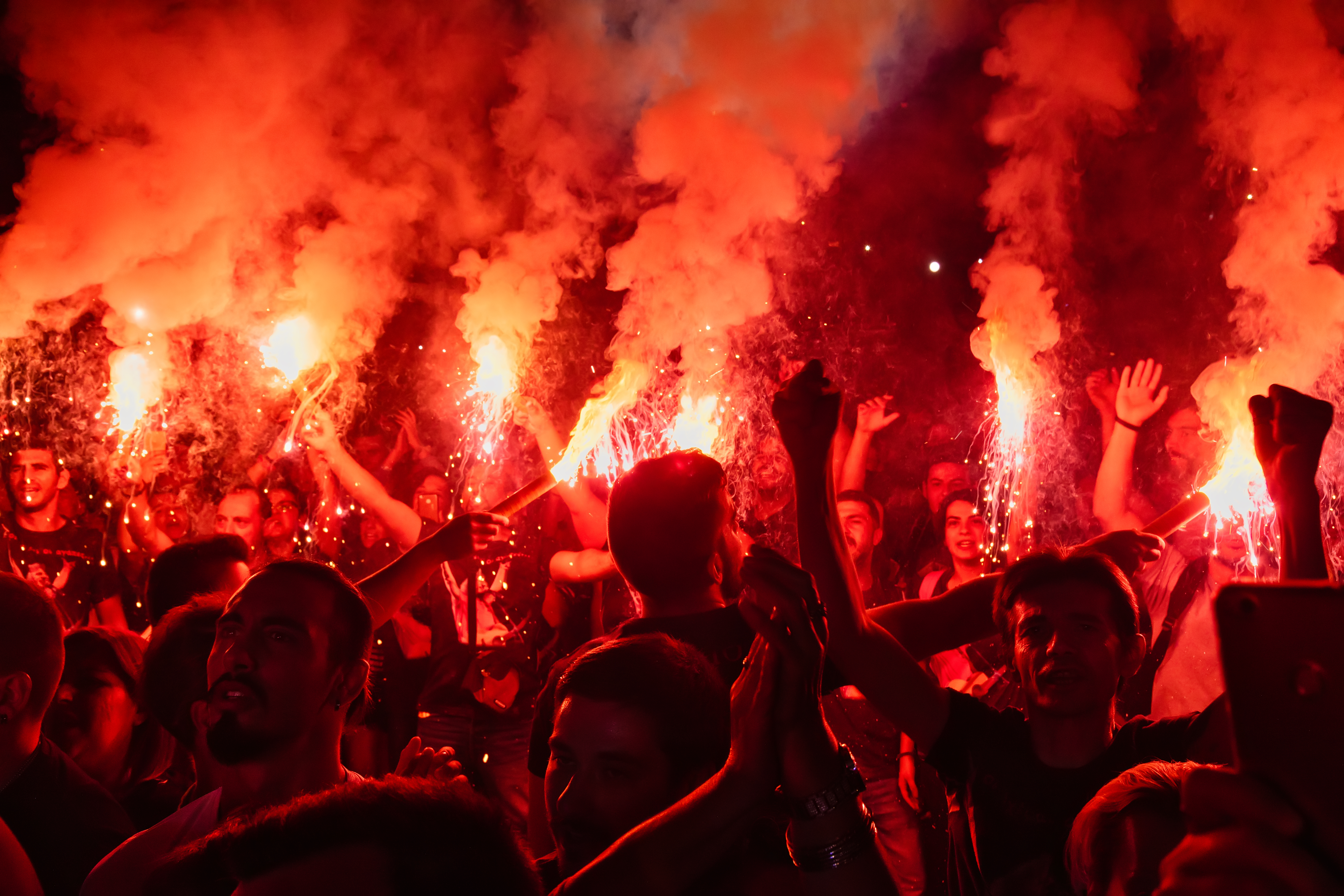 Thessaloniki,,Greece,-,September,22,,2018:,Music,Fans,Burn,Fire