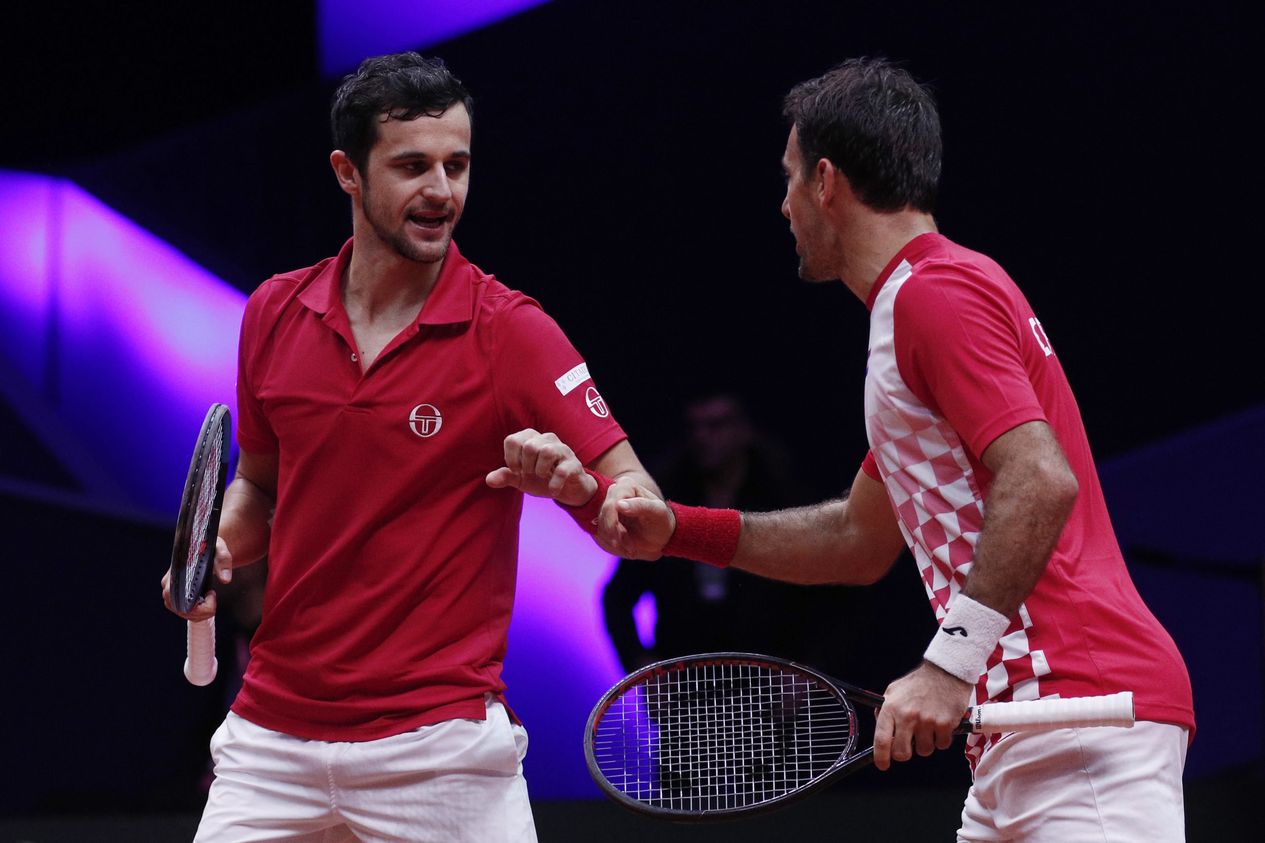 h_54796890-scaled.jpg