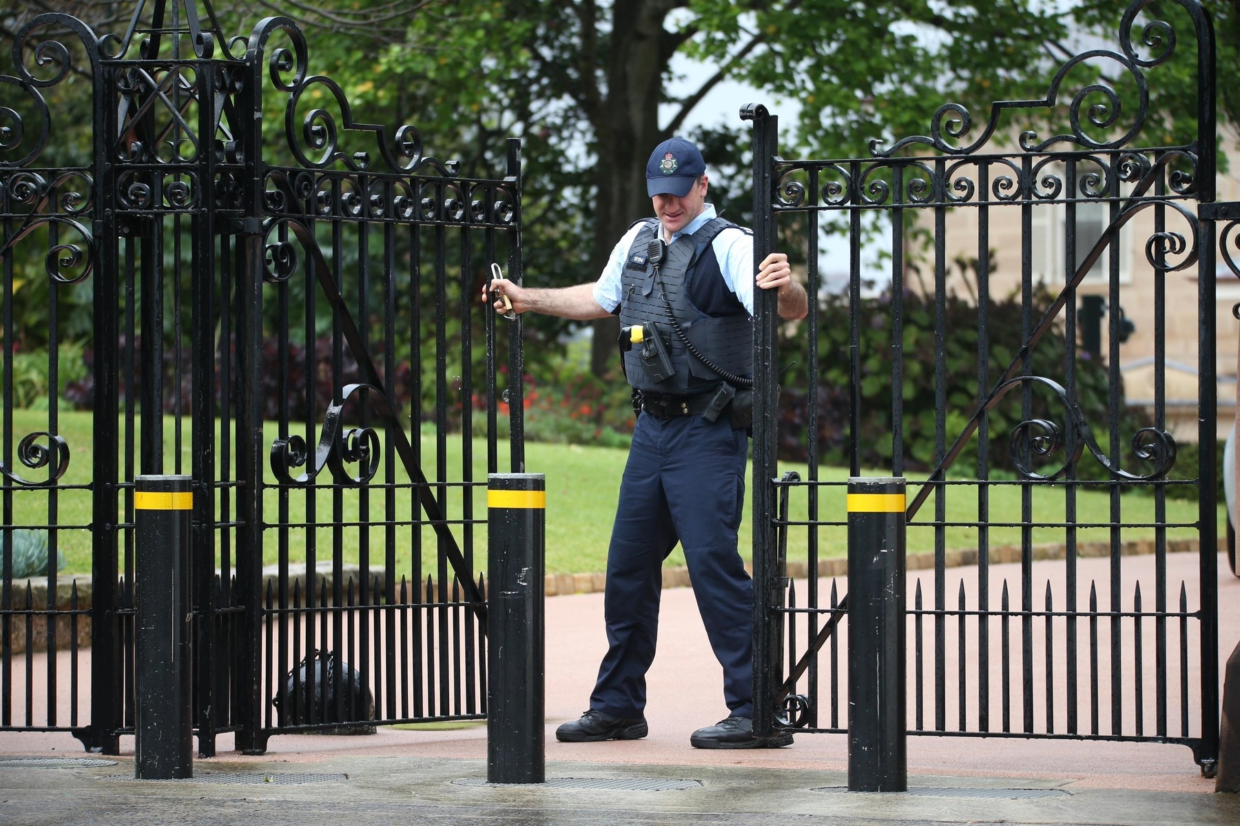 Prince Harry and Meghan Markle settle into Sydney