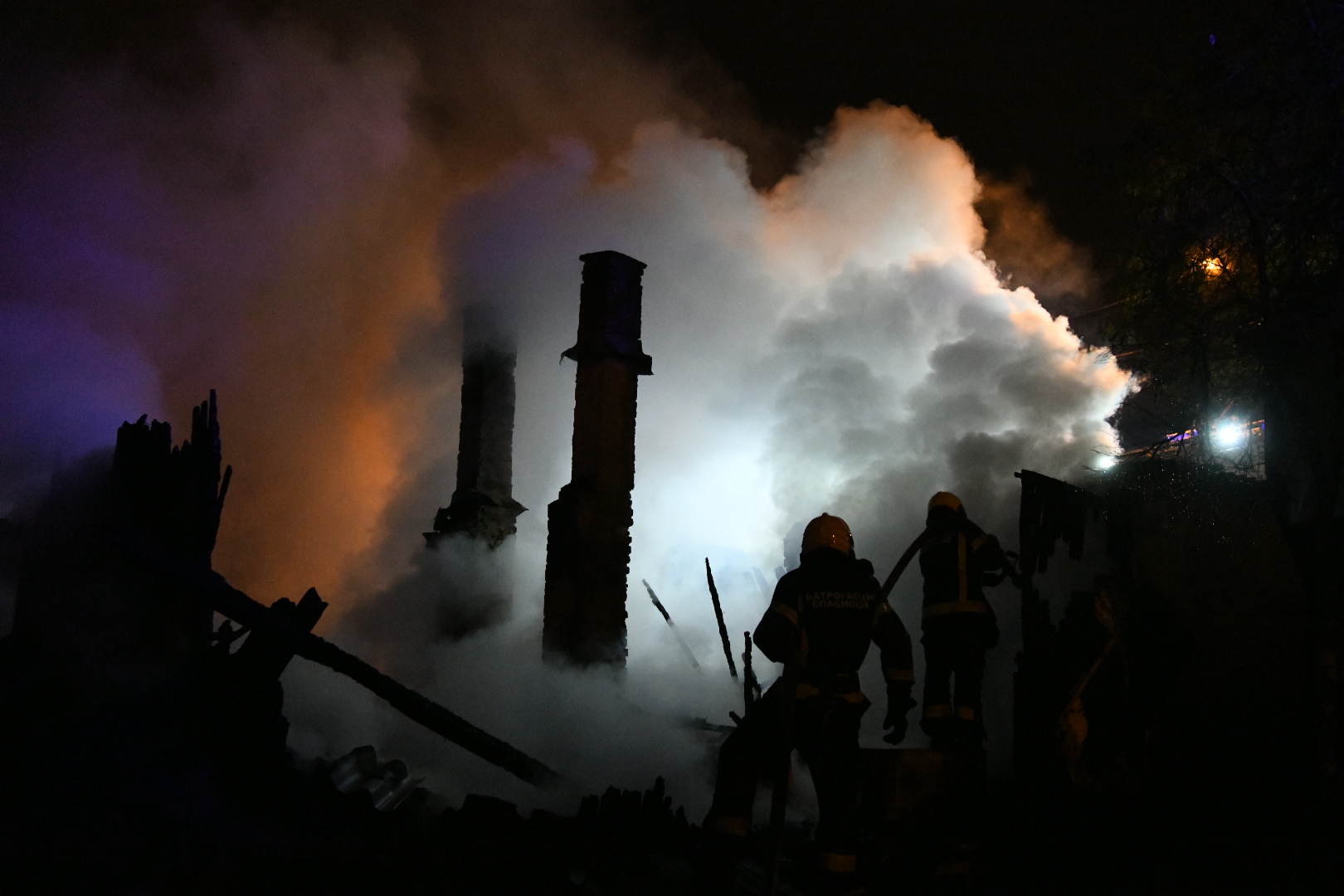 Beograd 04. novembar 2020. Vinca pozar vatrogasci Foto:Vesna Lalić/Nova.rs