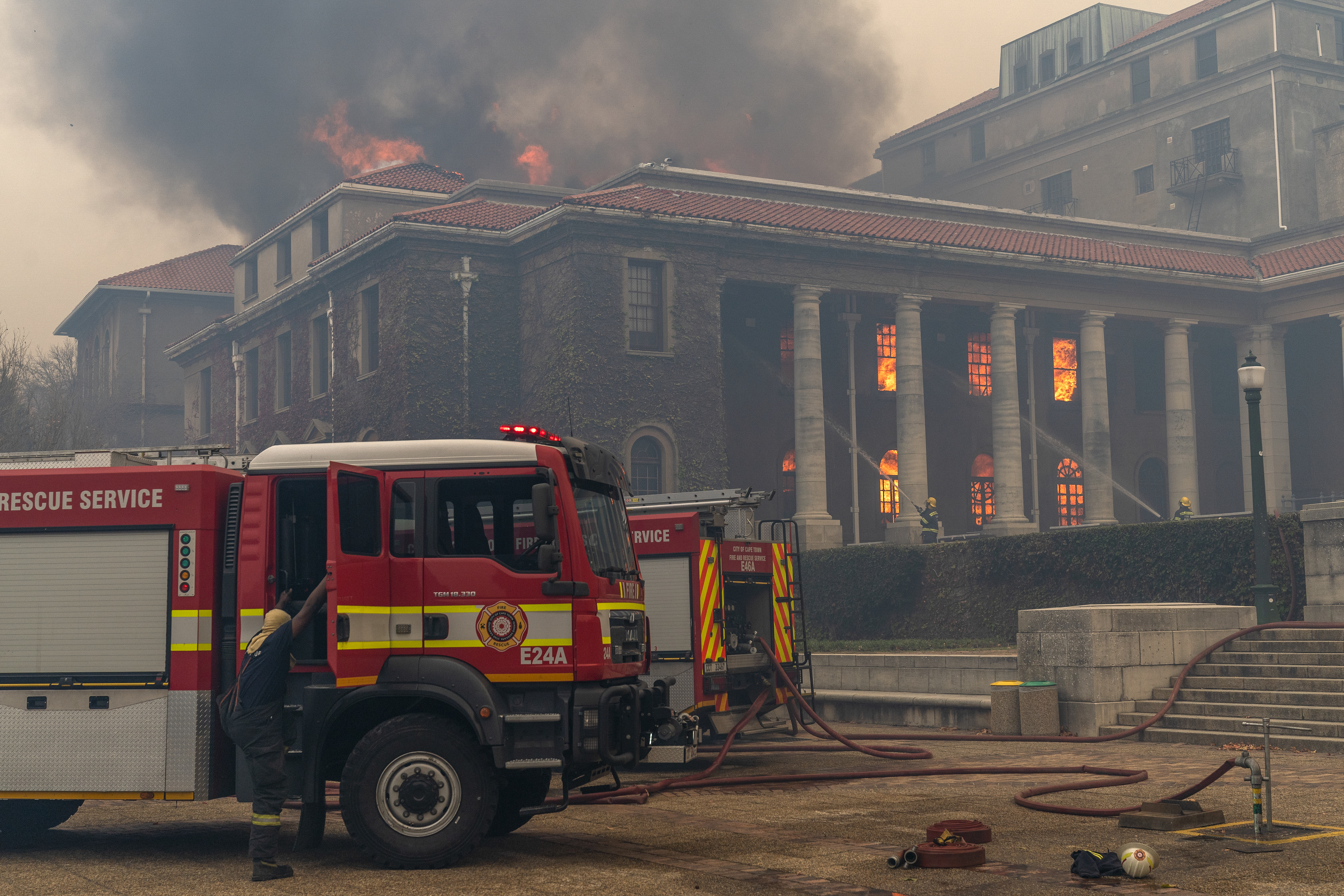 Fire at University of Cape Town