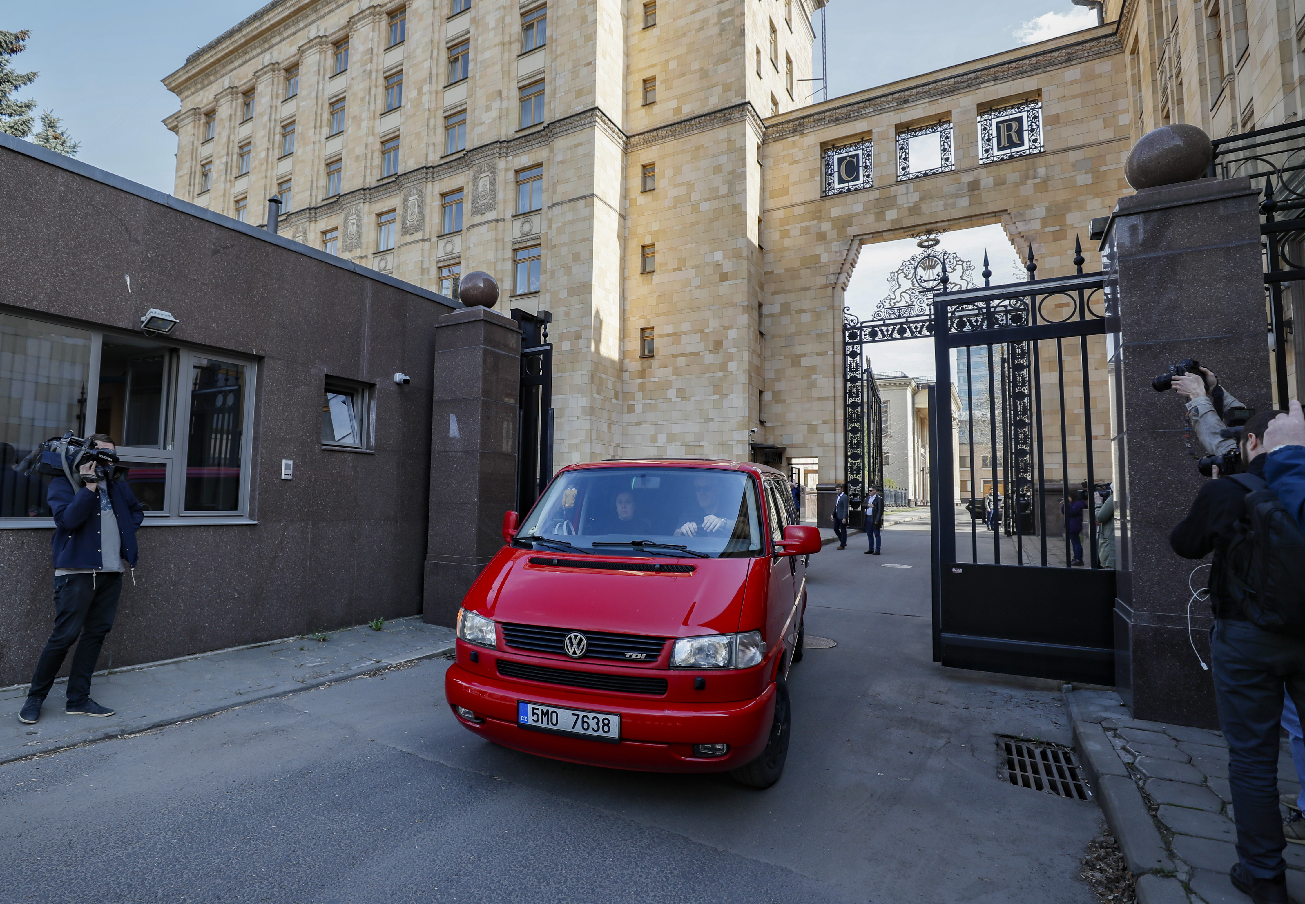 Russia expels twenty Czech diplomats