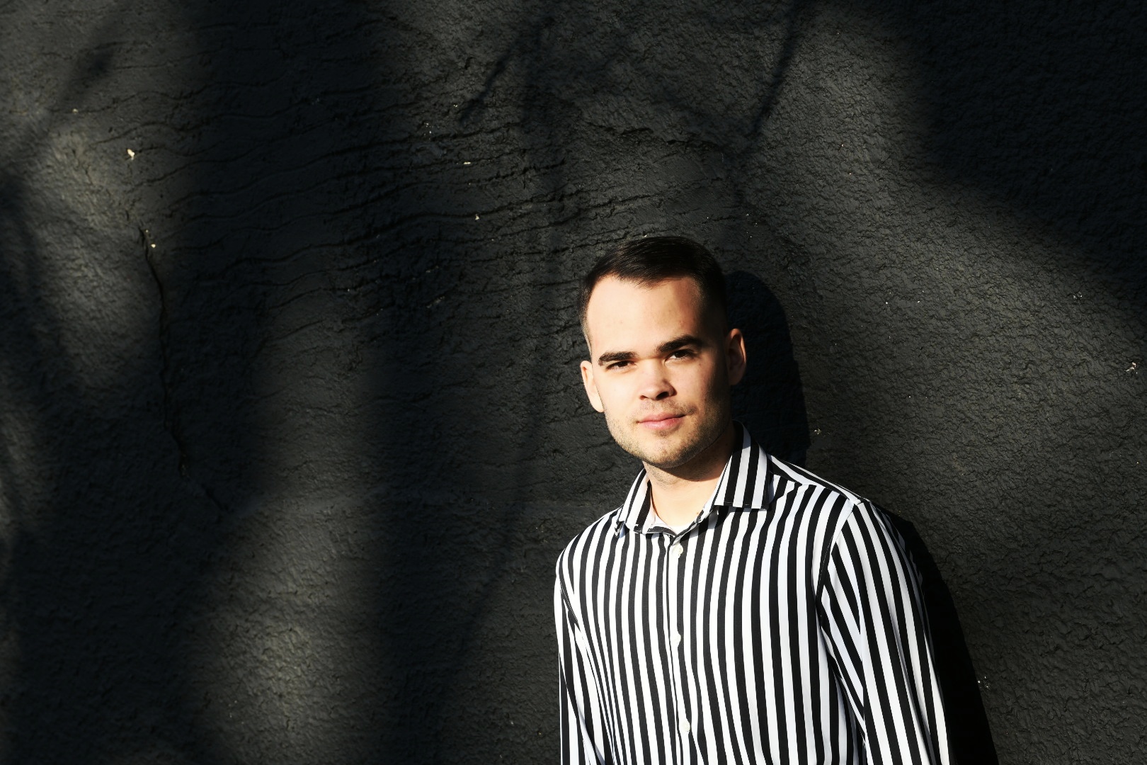 Beograd 08.12.2021. Patrik Lazić, reditelj, intervju. Najava premijere predstave Kamen, u režiji Patrika Lazića, u Beogradskom dramskom pozorištu, Beogradsko dramsko pozorište, predstava, Kamen, BDP Foto: Vesna Lalić/Nova.rs