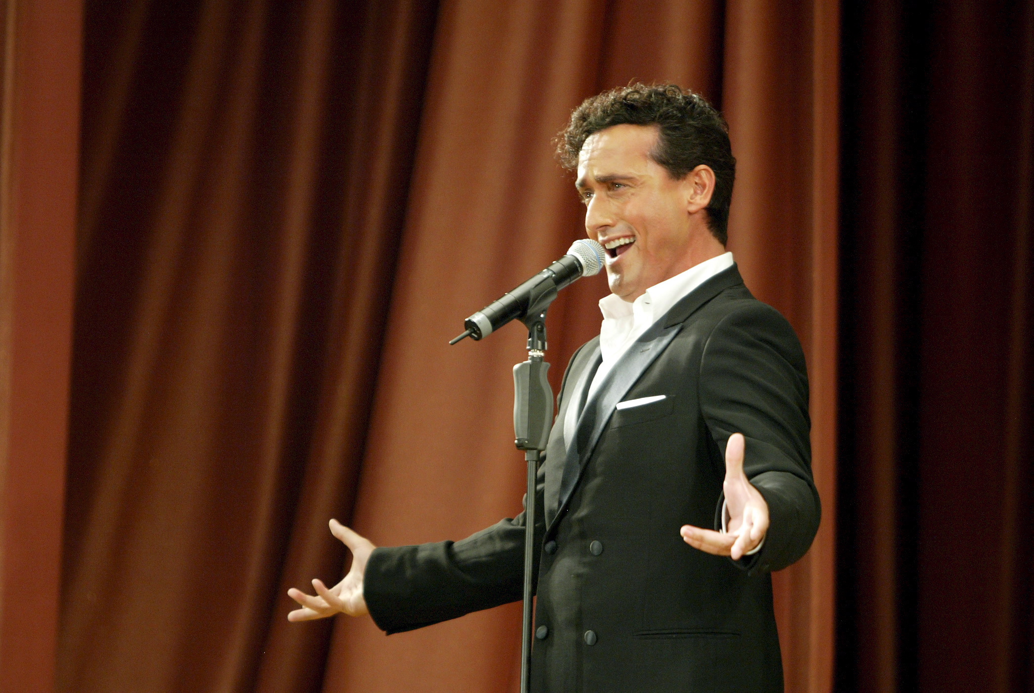 JAPAN MUSIC DEBUT IL DIVO