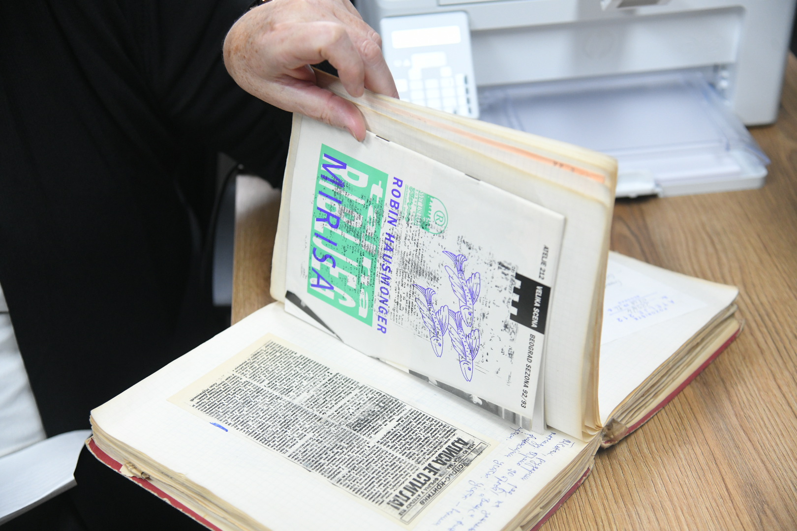 Beograd, 28.12.2021. Atelje 212, otvorena prva Digitalna čitaonica jednog pozorišta u kojoj je arhivirana celokupna građa od osnivanja do danas. Čitaonicu otvara Gorica Popović Foto: Nemanja Jovanović/Nova.rs