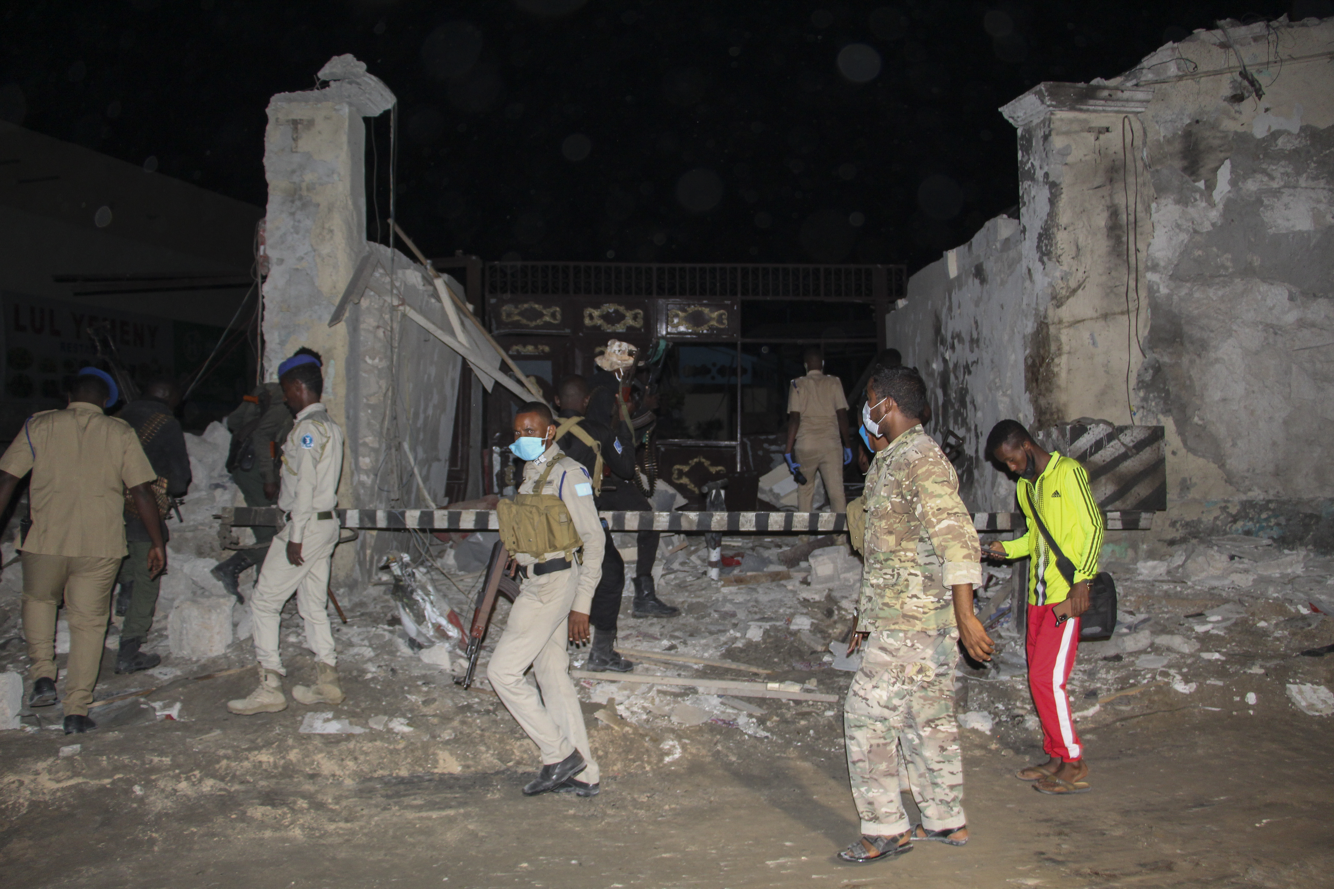 Mogadishu suicide bomb blast
