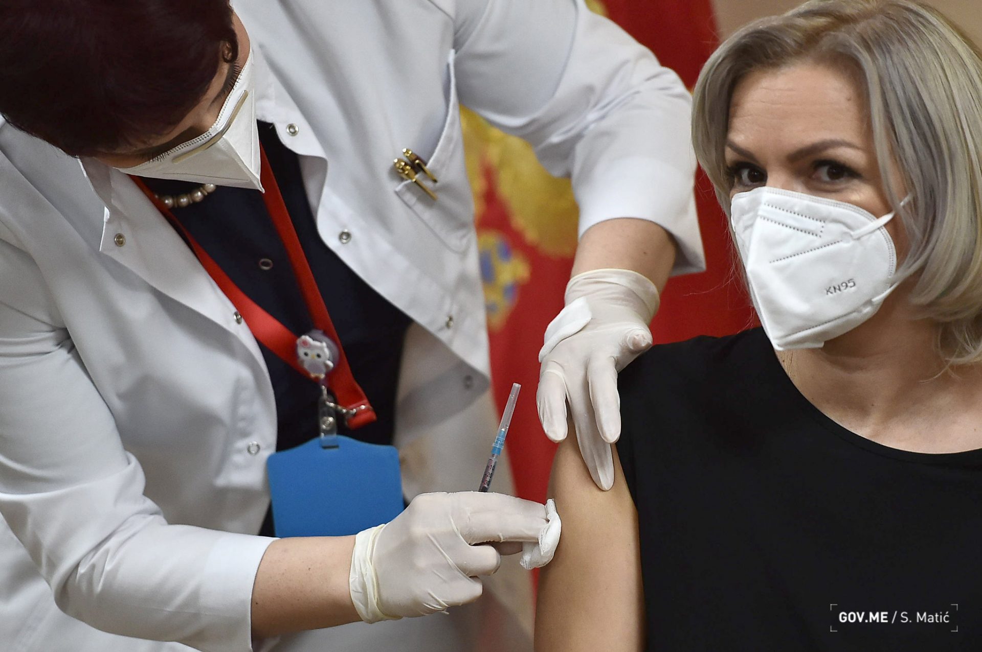 Jelena Borovinić Bojović primila vakcinu protiv koronavirusa Foto: GOV.ME/S. Matić