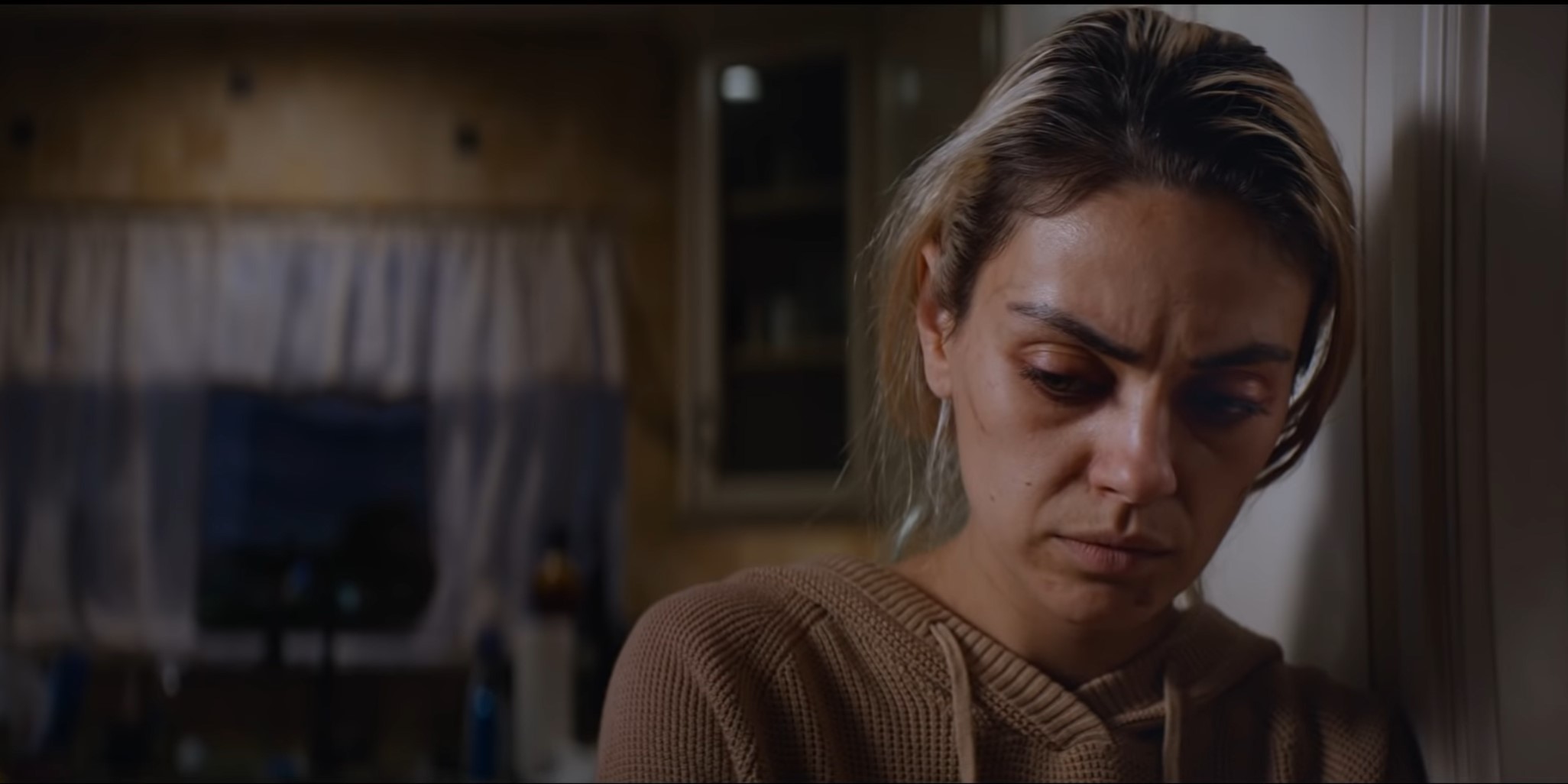 Mila Kunis, Four good days