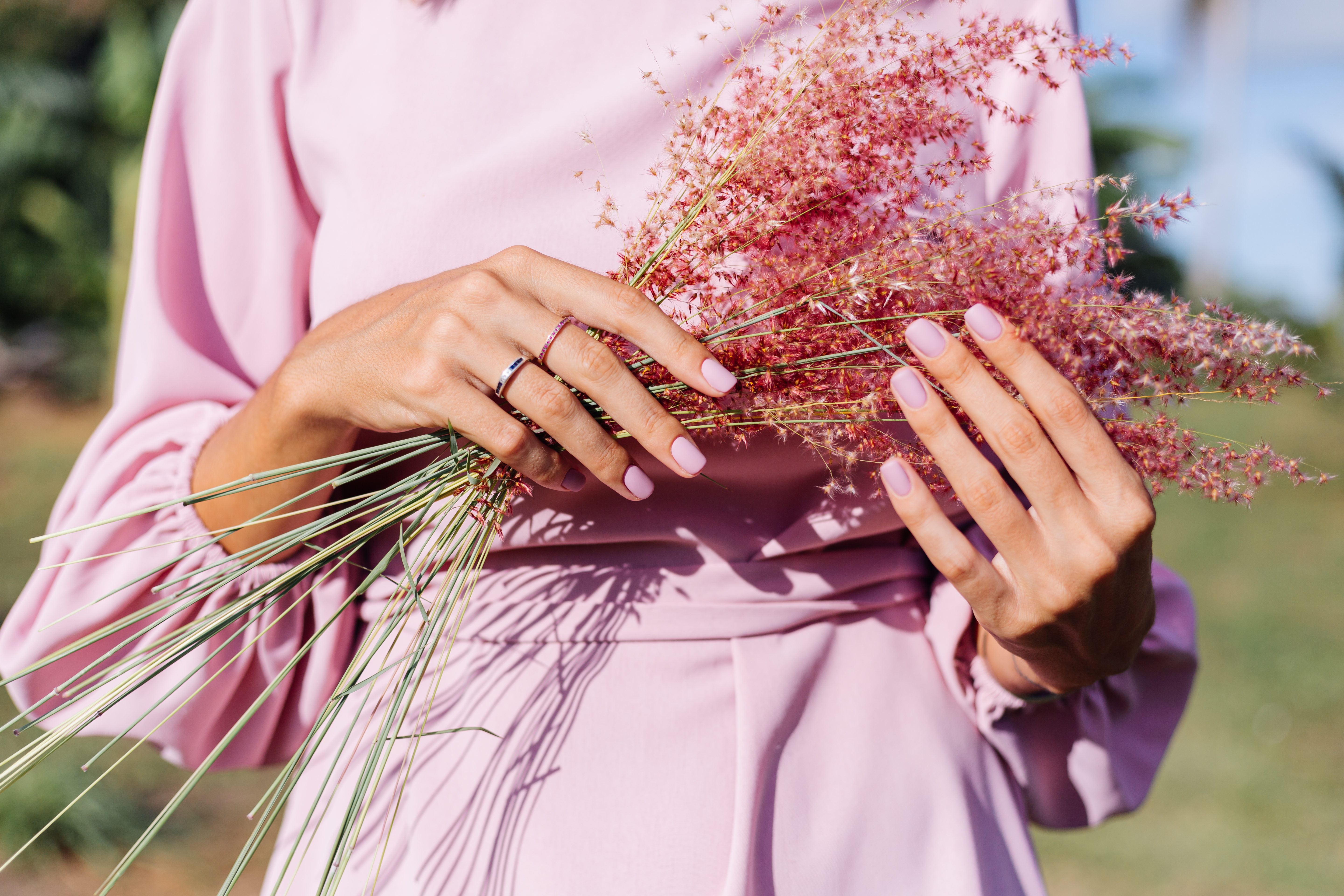 Close,Shot,Of,Romantic,Cute,Pink,Gel,Polished,Manicure,Nails.