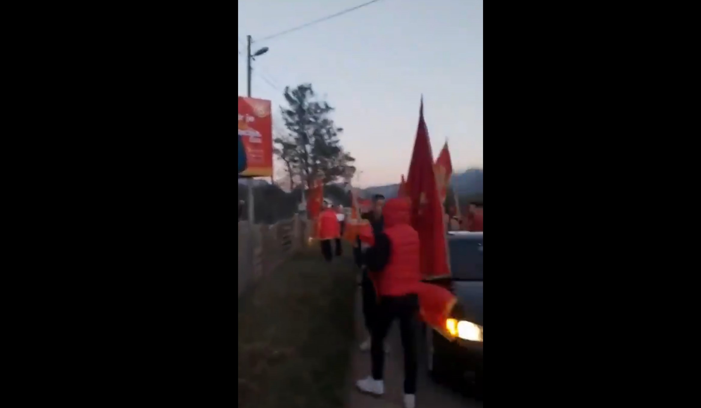 napad na bilbord niksic