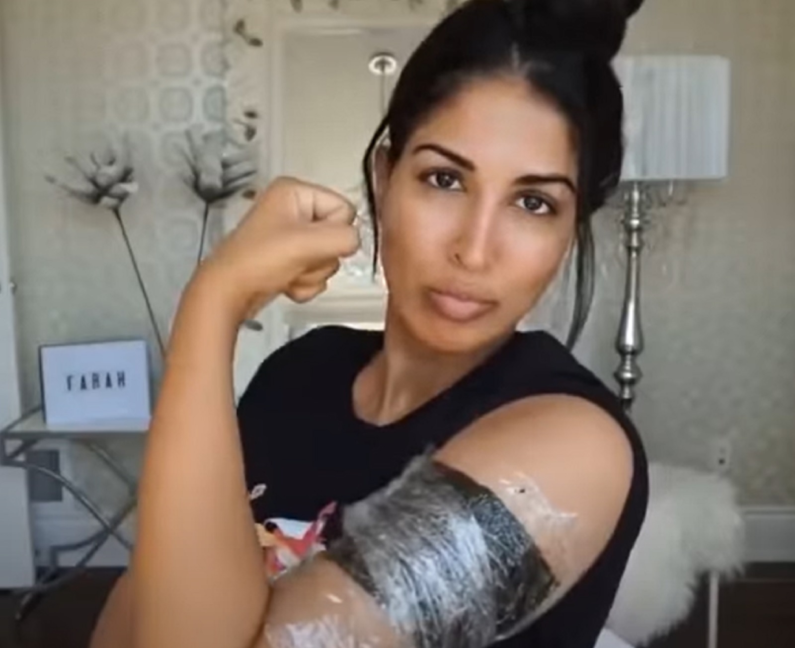 Foto: youtube Farah Dhukai