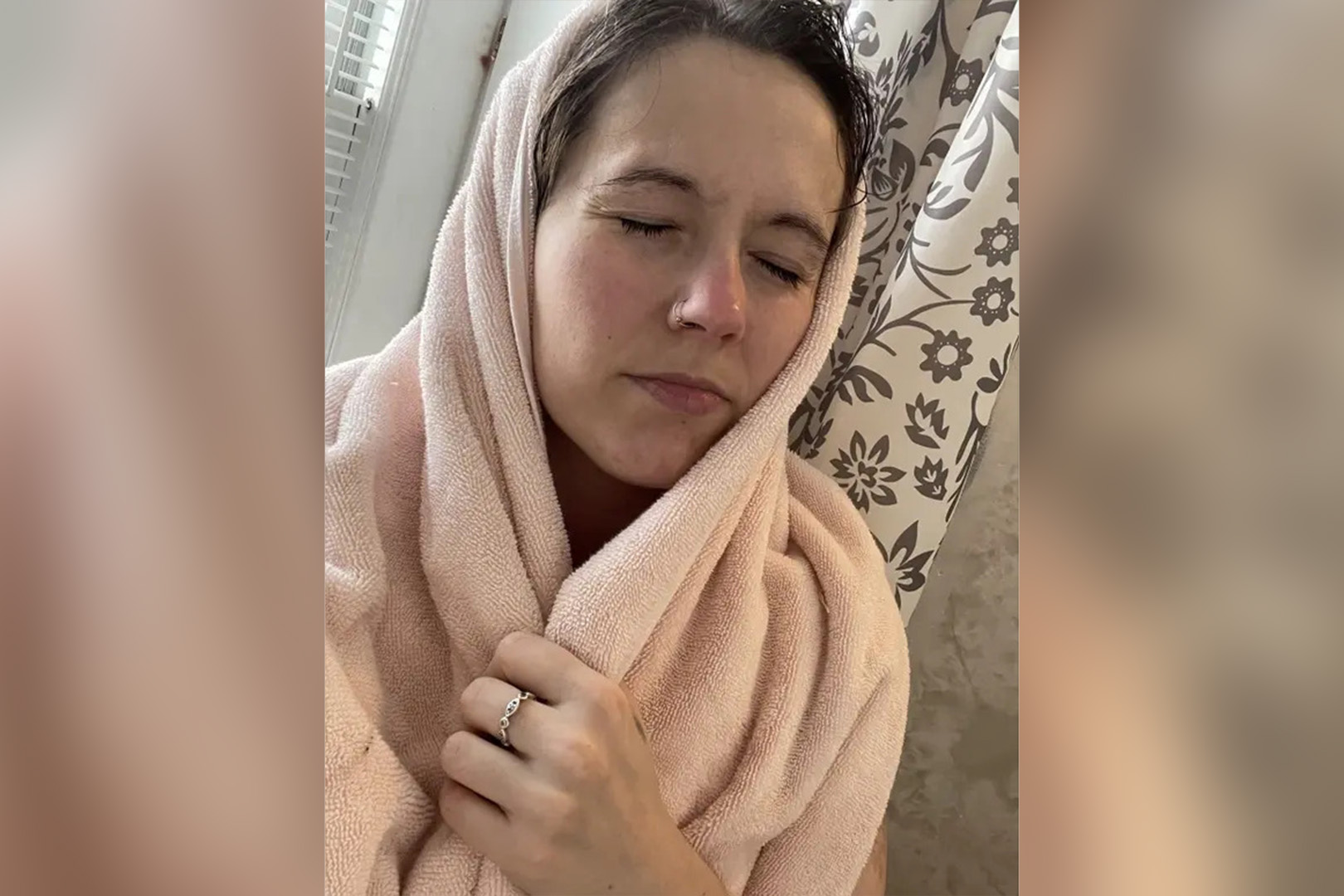 Stefani Houp, Stephanie Hope / Buzzfeed