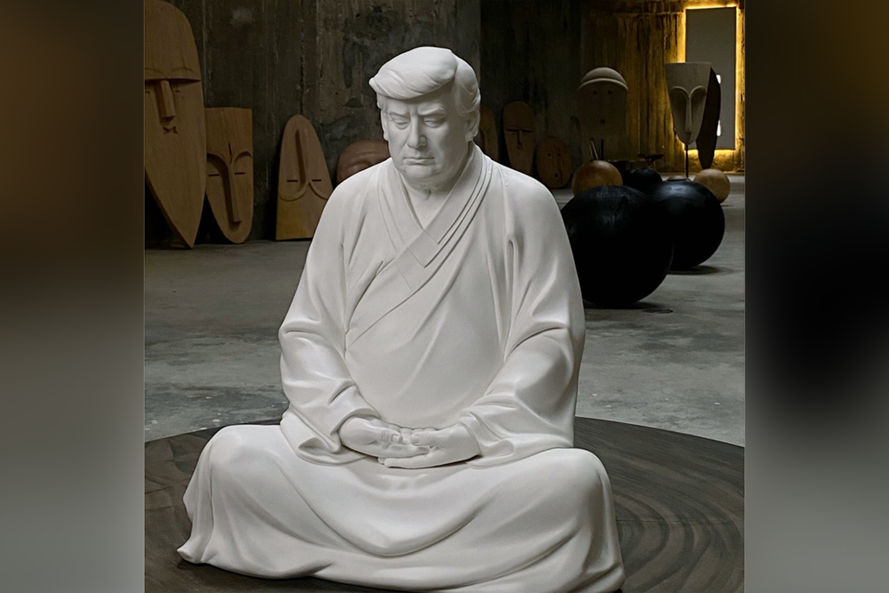 Donald Trump skulptura