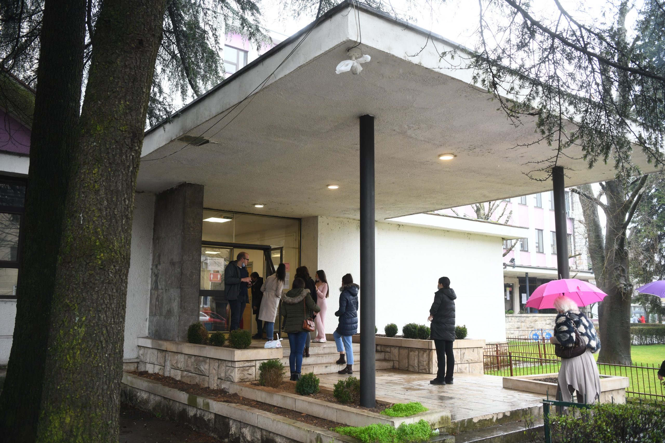 Nikšić, 14.03.2021. Crna Gora, Nikšić, glasanje, glasačko mesto, biračko mesto br 1 Foto: Filip Krainčanić/Nova.rs