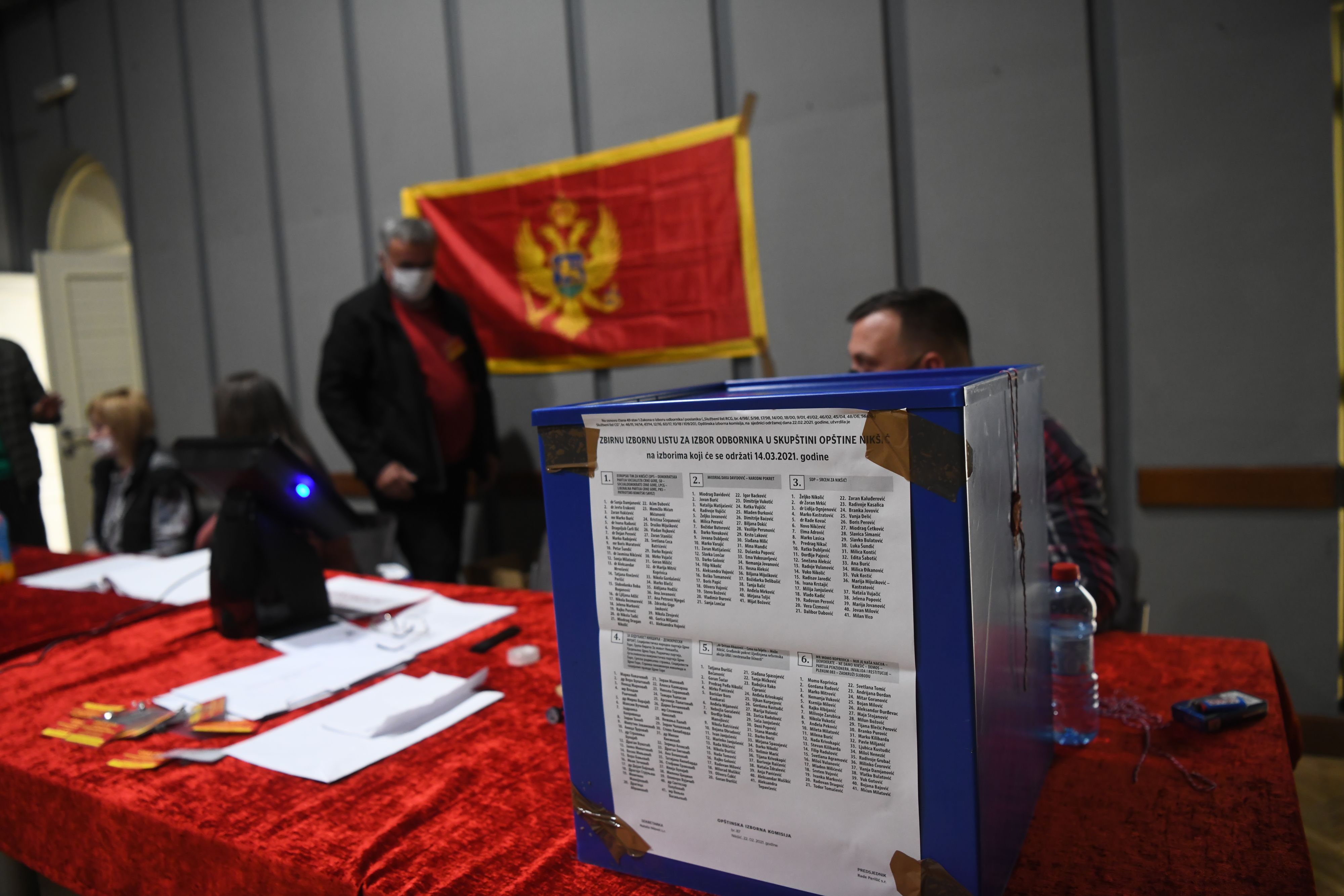 Nikšić, 14.03.2021. Crna Gora, Nikšić, glasanje, glasačko mesto, biračko mesto Foto: Filip Krainčanić/Nova.rs
