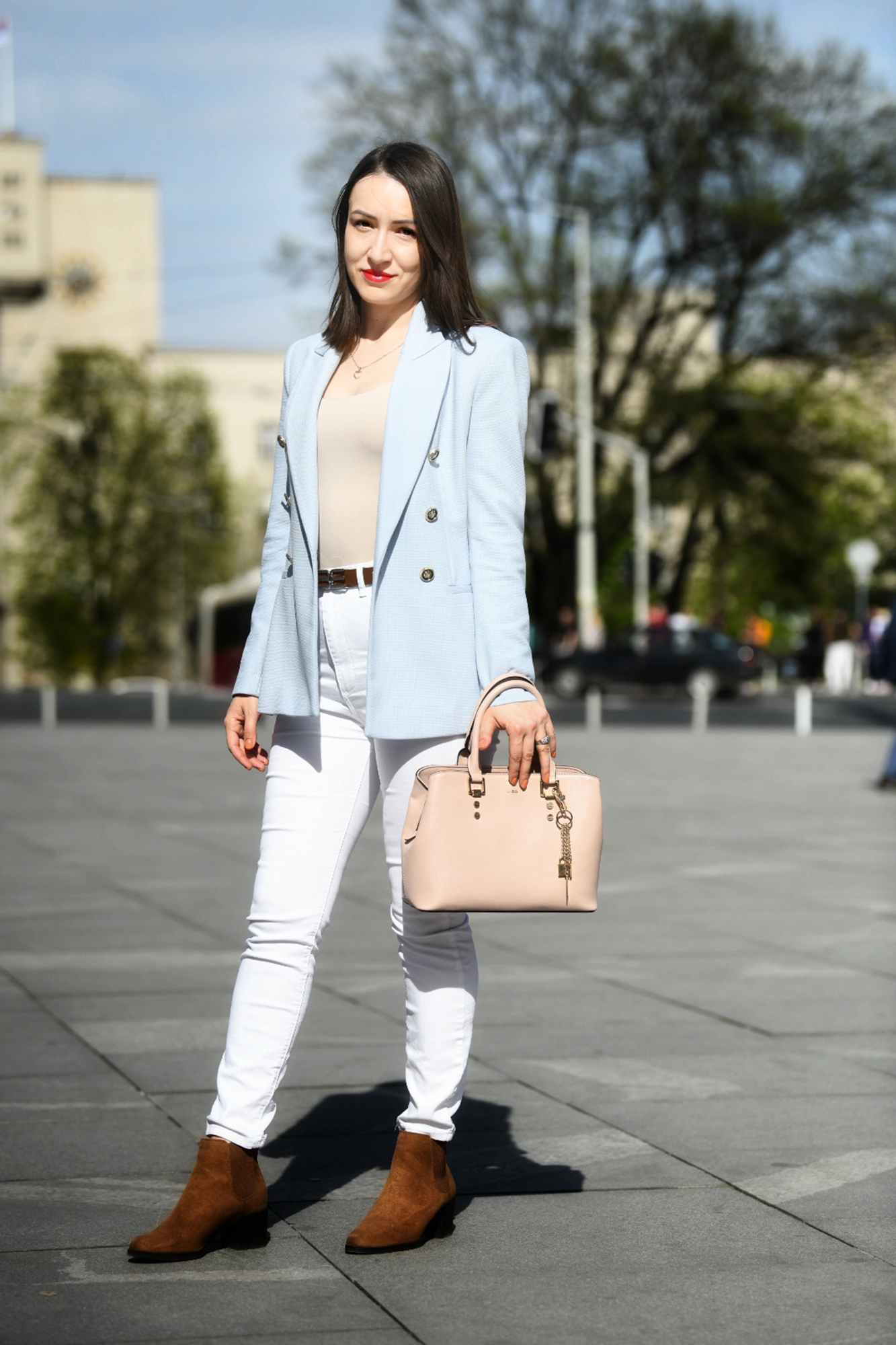 BEOGRAD 12. april 2021. Street Style, Moda, fashion, moda u Beogradu, street stil Foto:Vesna Lalić/Nova.rs