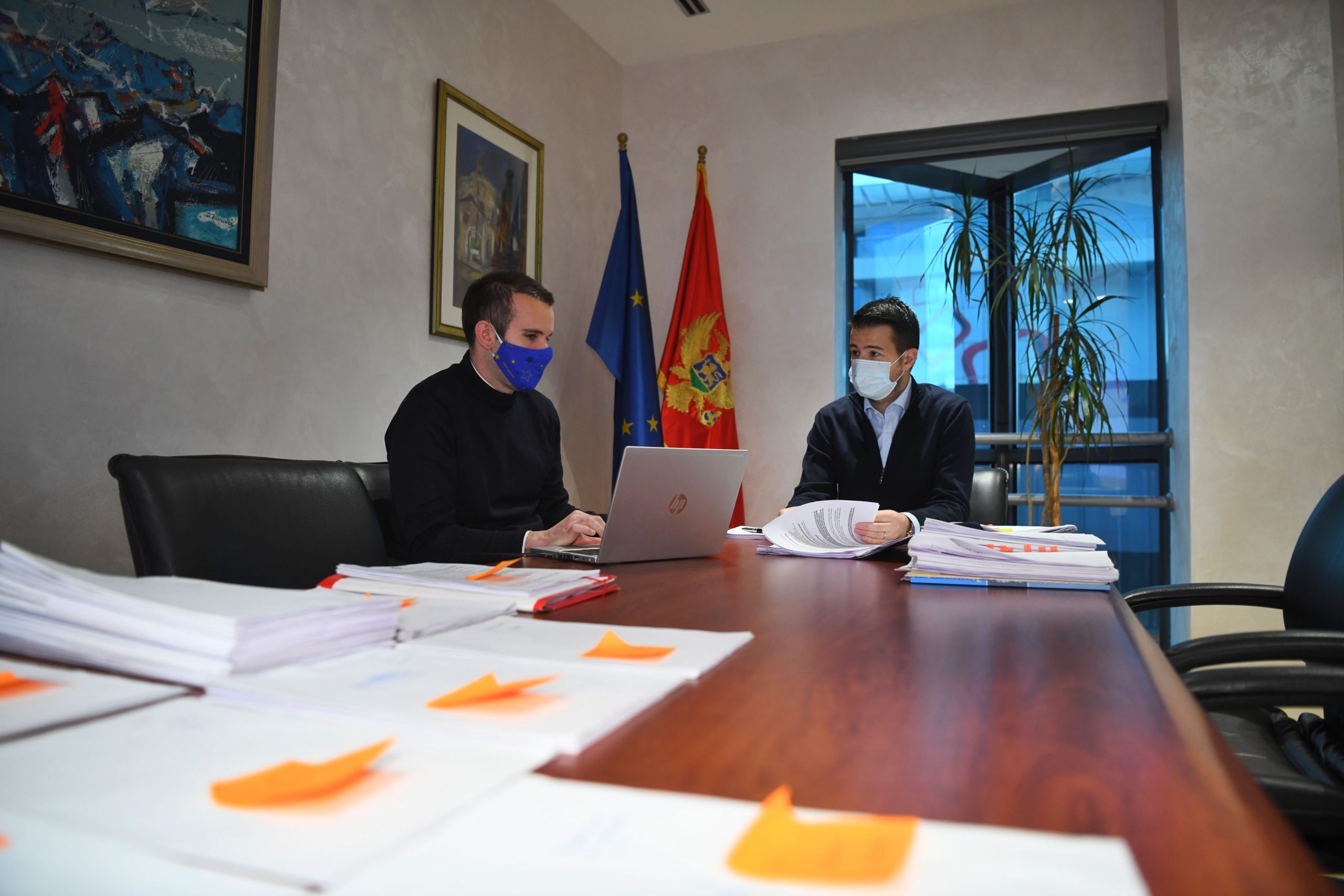 Podgorica 13. mart 2021. Kabinet ministara, Ministar ekonomskog razvoja Jakov Milatović, ministar finansija i socijalnog staranja Milojko Spajić Foto: Filip Krainčanić/Nova.rs