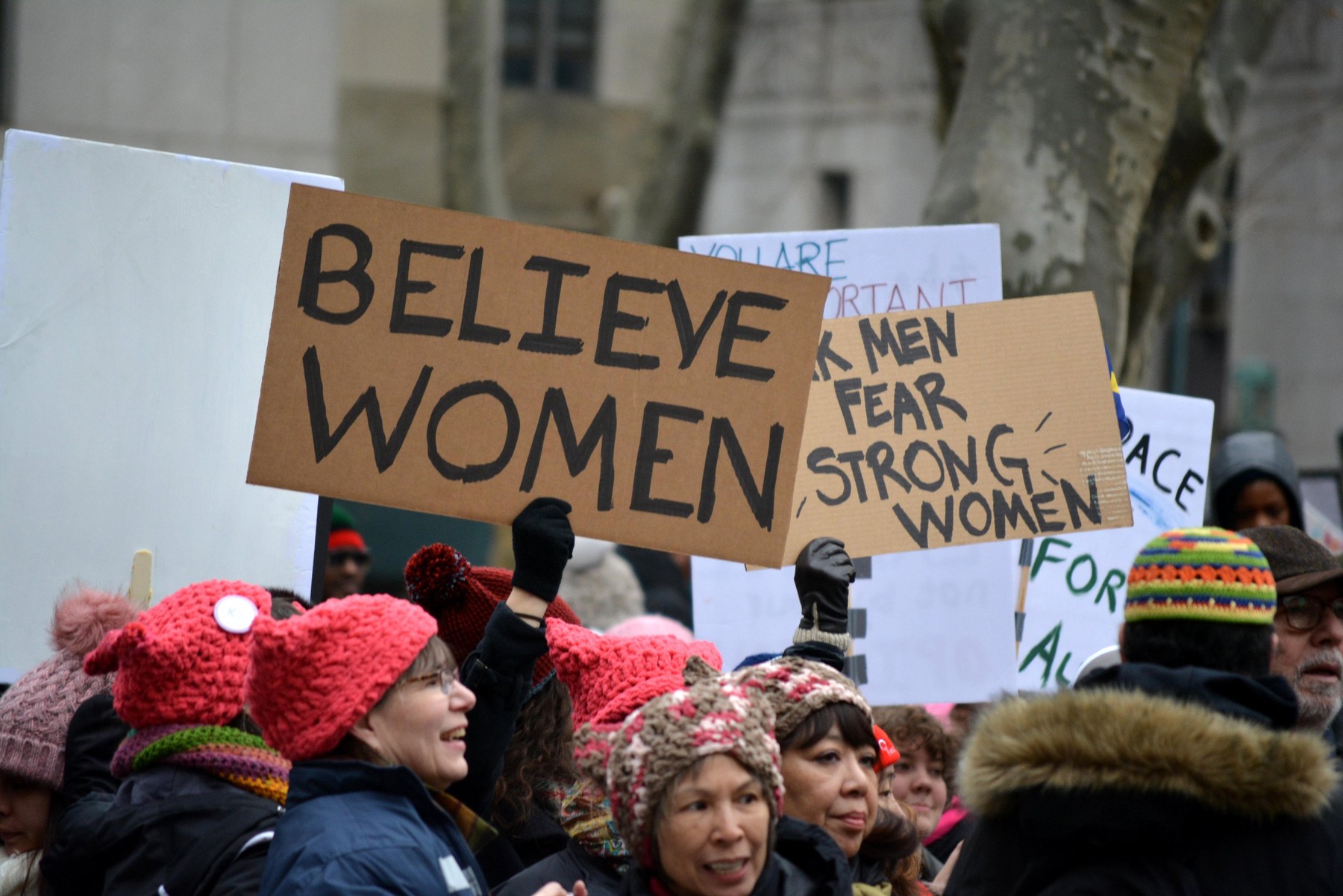 feminizam; protest