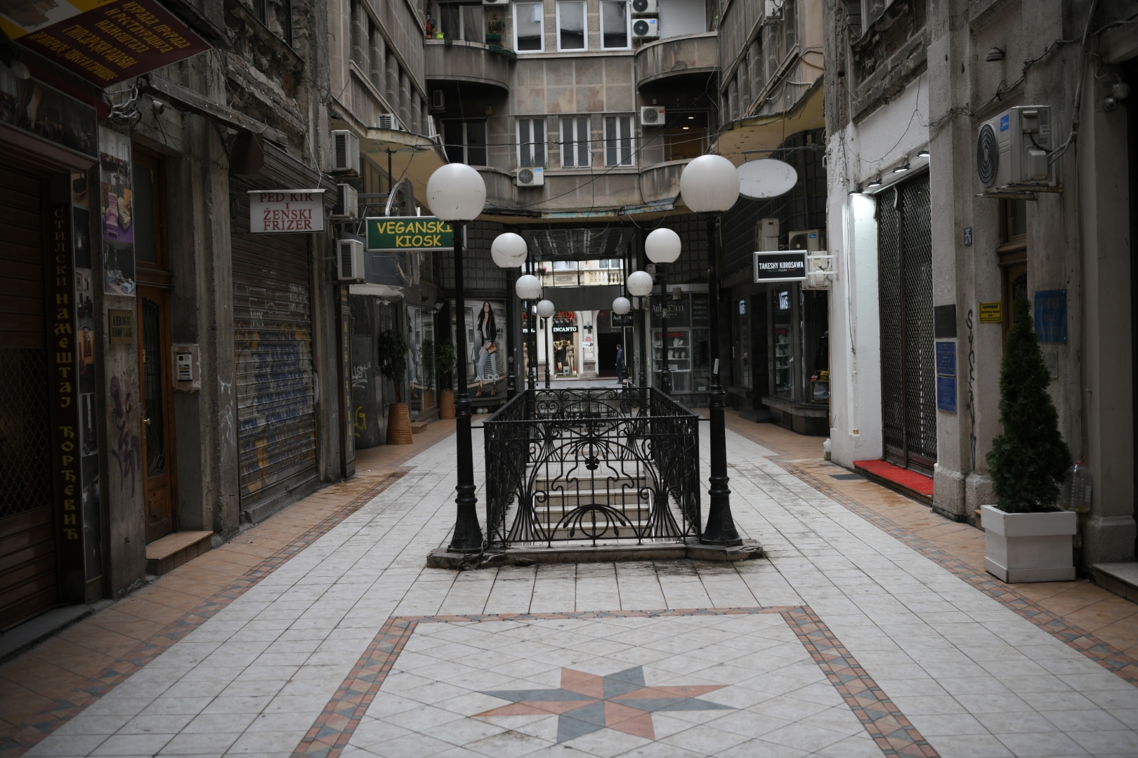 Beograd, 13.03.2021. Pust grad, prazne ulice, zatvorene prodavnice, koronavirus zatvaranje, zatvoreni kafići, grad duhova Foto: Dragan Mujan/Nova.rs