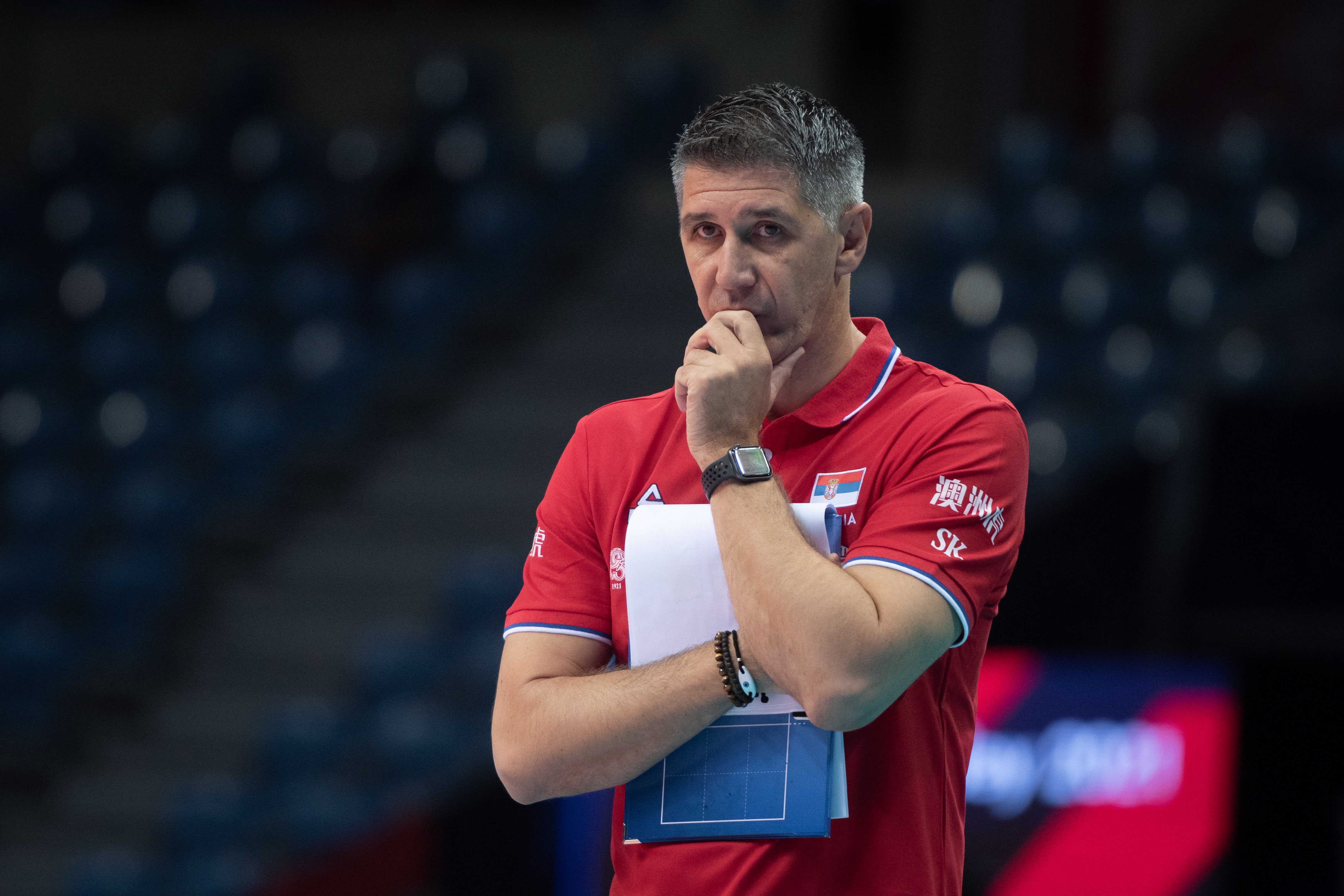epa09453797 Serbian national team head coach Slobodan Kovac reacts during the 2021 Men's European Volleyball Championship Pool A match between Serbia and Greece in Krakow, southernPoland, 07 September 2021.  EPA-EFE/Lukasz Gagulski POLAND OUT