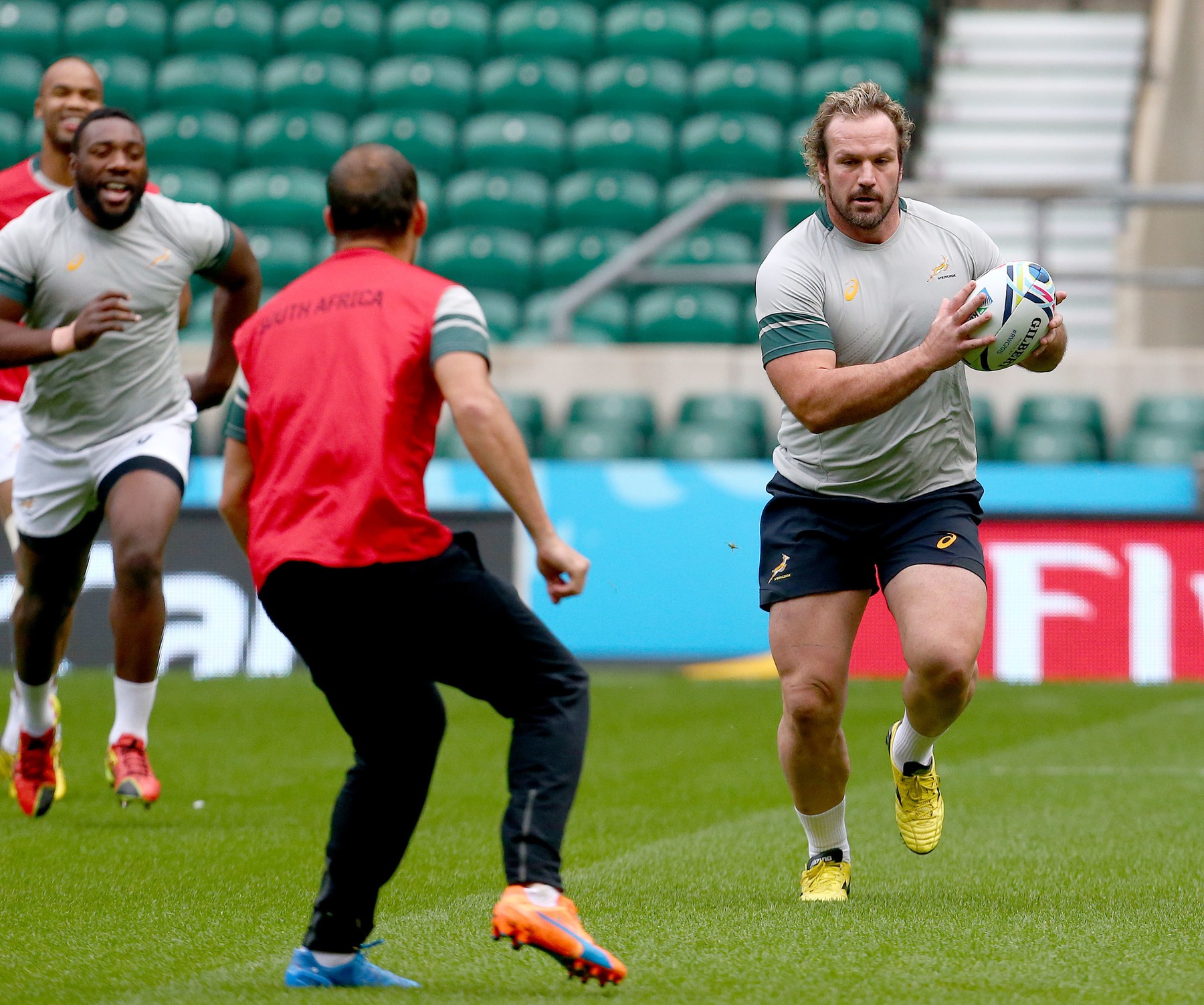 South Africa Training, Rugby Union, Twickenham Stadium, Britain - 23/10/2015