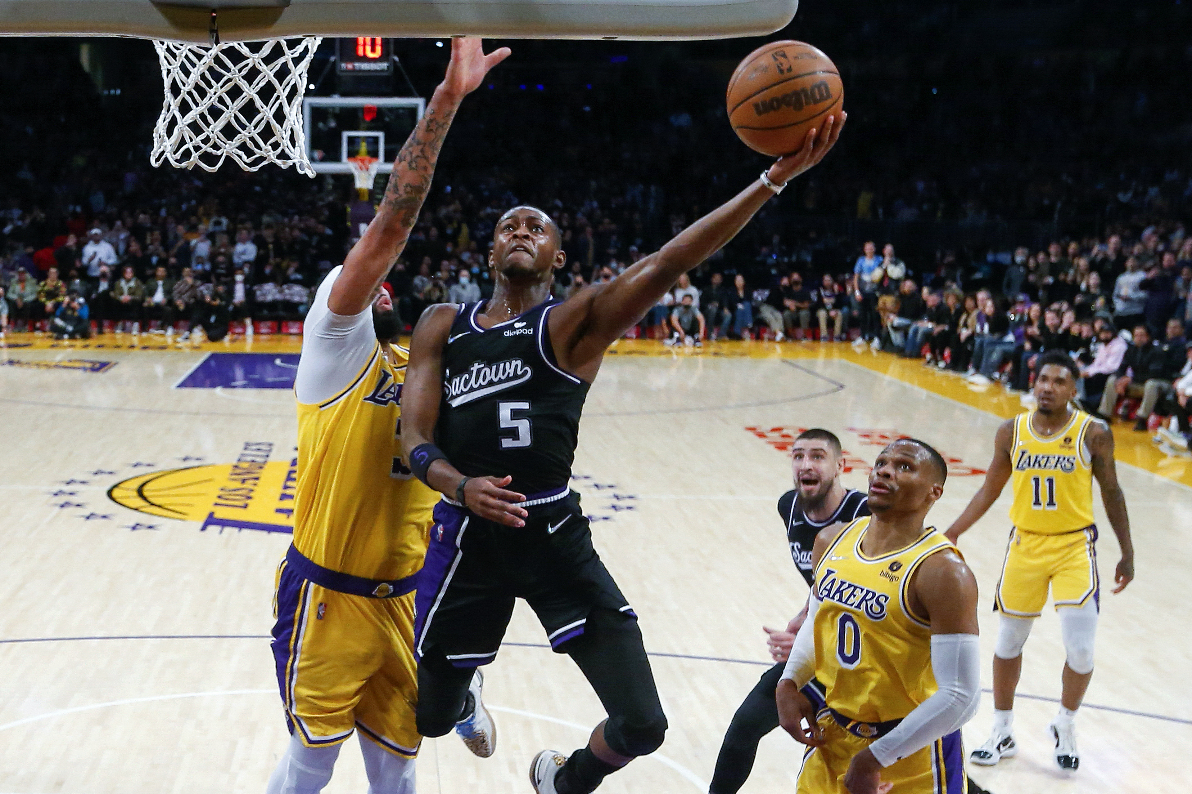 Kings Lakers Basketball