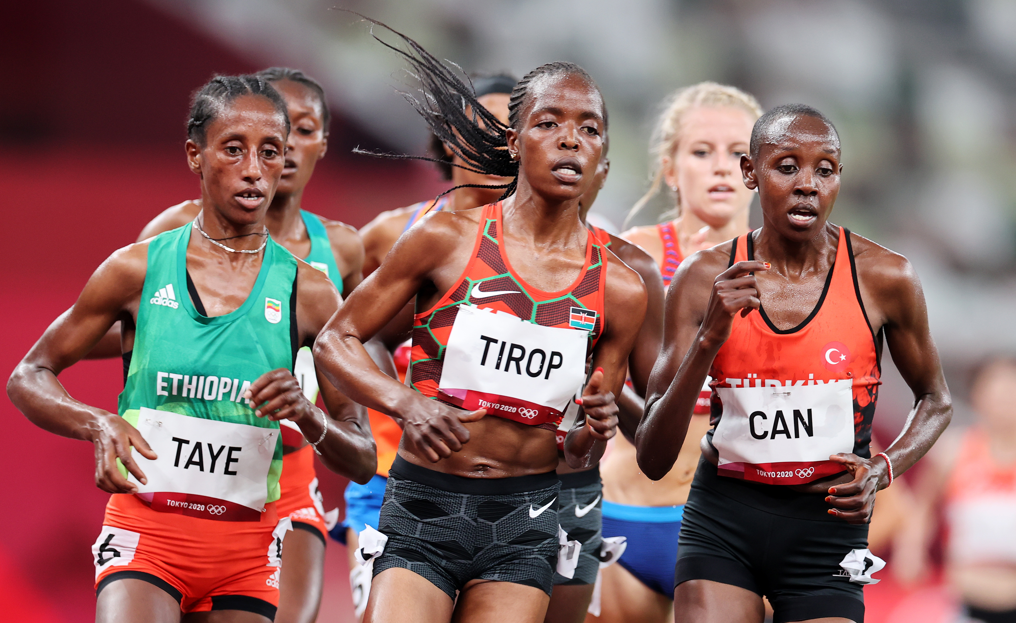 epa09379421 Agnes Jebet Tirop of Kenya competes in the Women's 5000m Heats during the Athletics events of the Tokyo 2020 Olympic Games at the Olympic Stadium in Tokyo, Japan, 30 July 2021.  EPA-EFE/DIEGO AZUBEL
