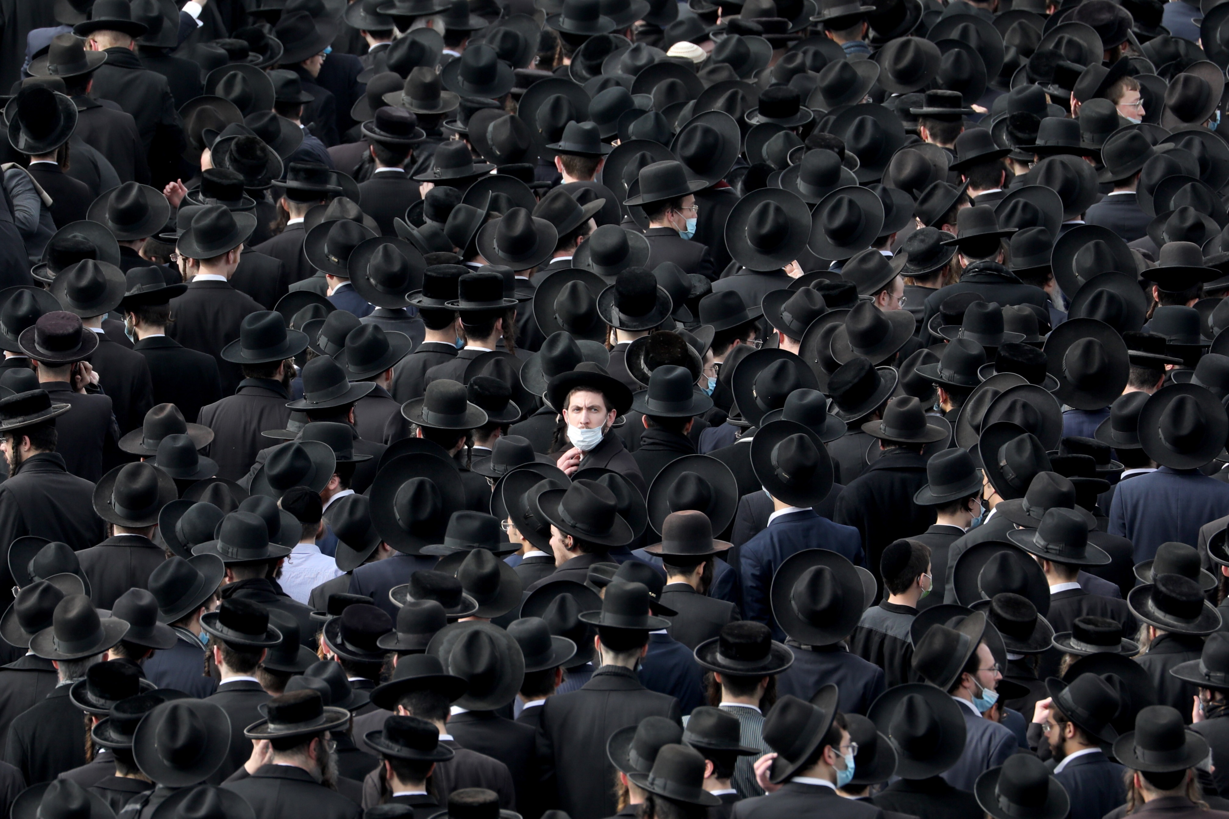 Rabbi funeral in Jerusalem