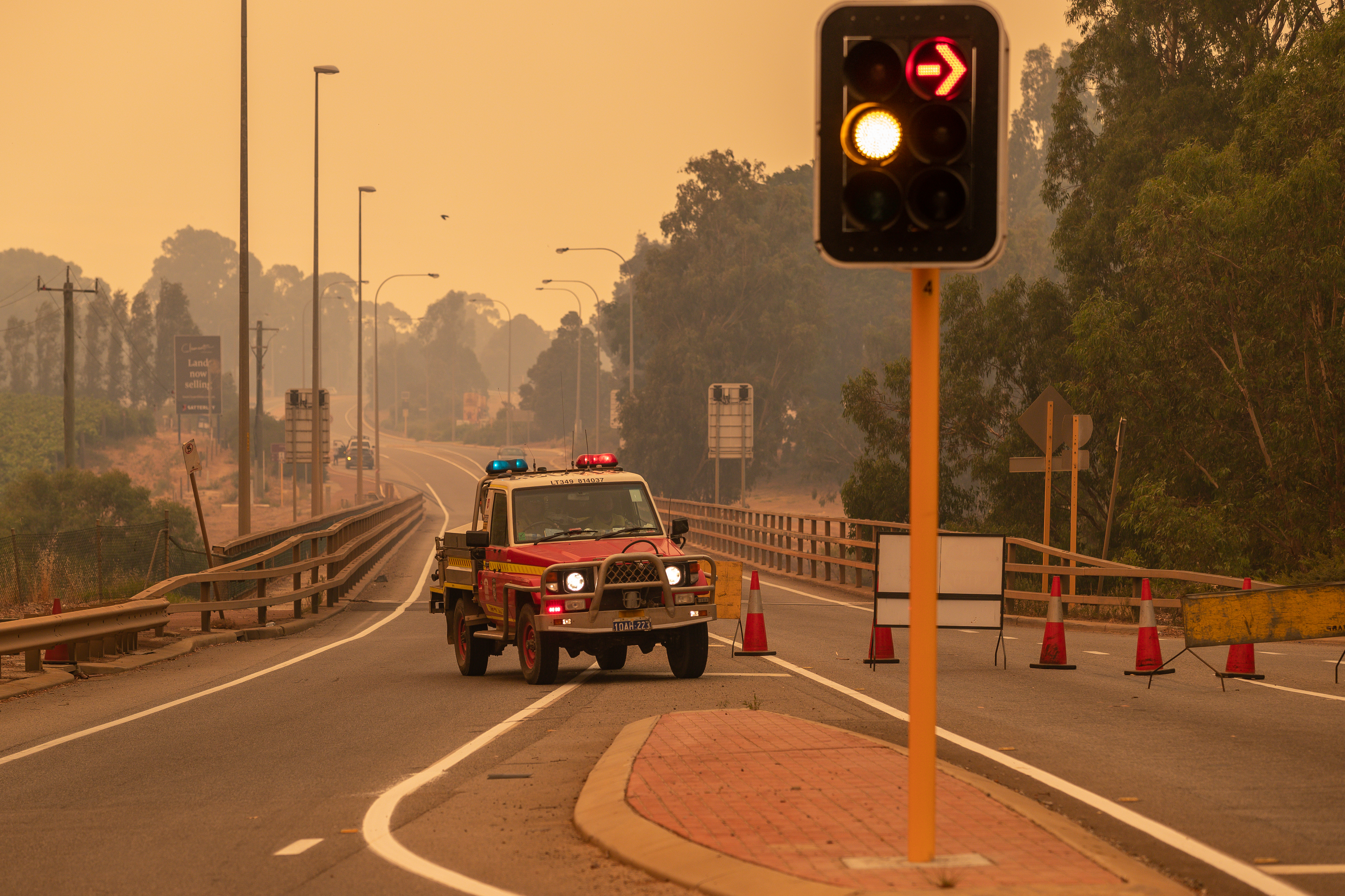 Pert požar, Bushfire in the Perth Hills