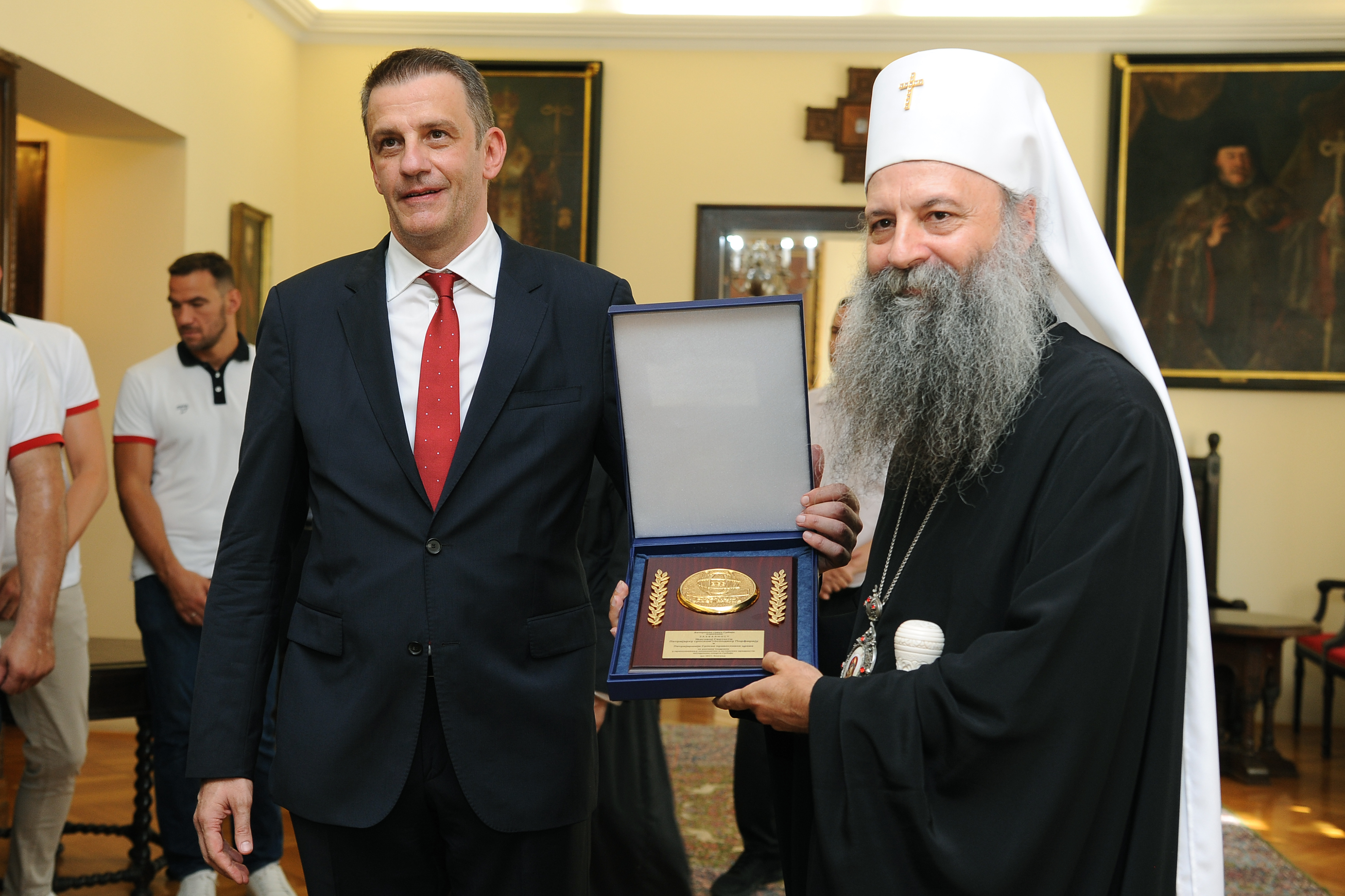 Beograd, 9. juli 2021 -  Generalni sekretar vaterpolo saveza Viktor Jelenic. Patrijarh srpski Porfirije primio je danas u Patrijarsiji vaterpolo Olimpijski tim Srbije. FOTO TANJUG/ MILOS MILIVOJEVIC/bs