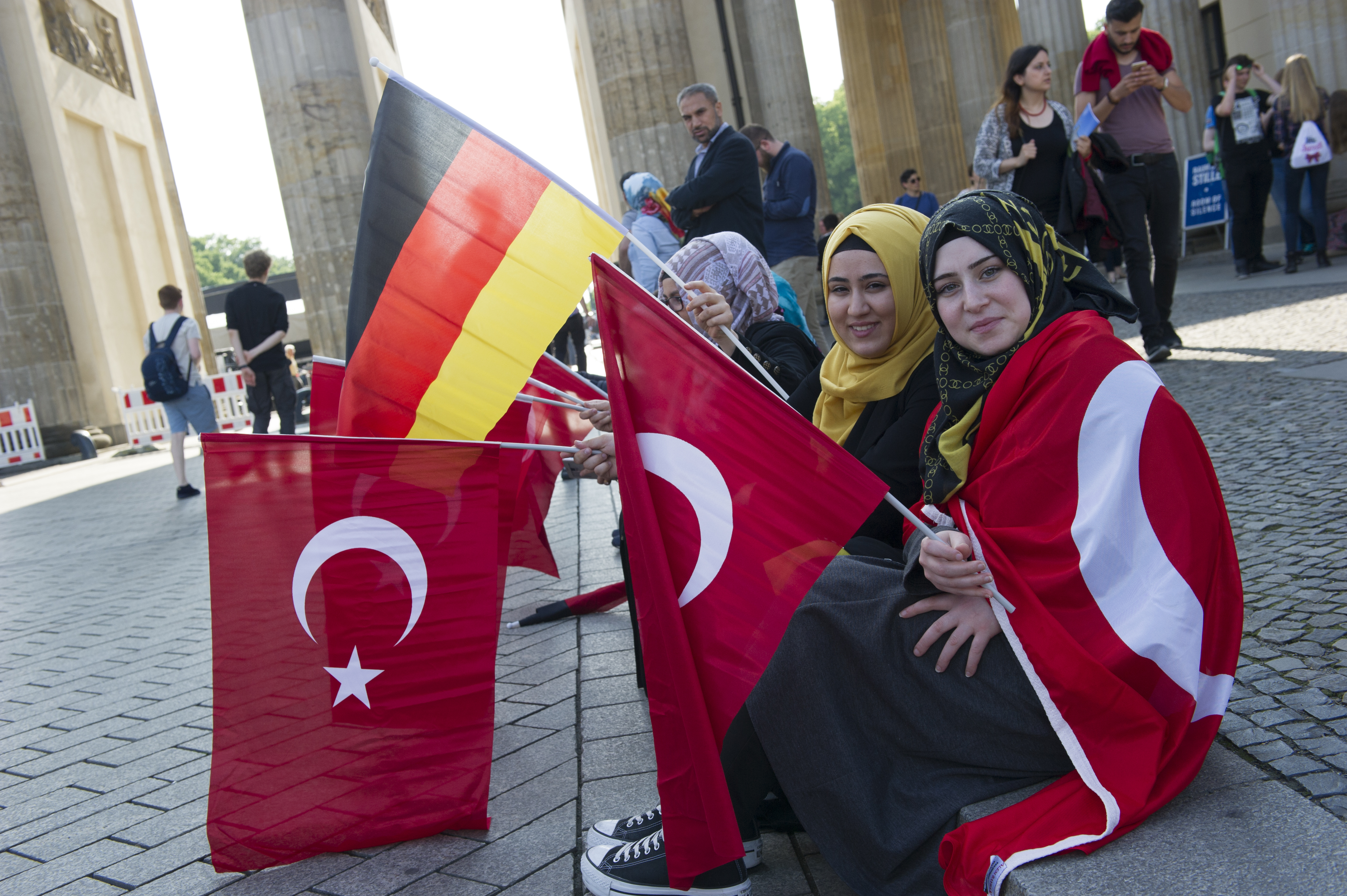 Protest against Bundestag's planned Armenian Genocide resolution