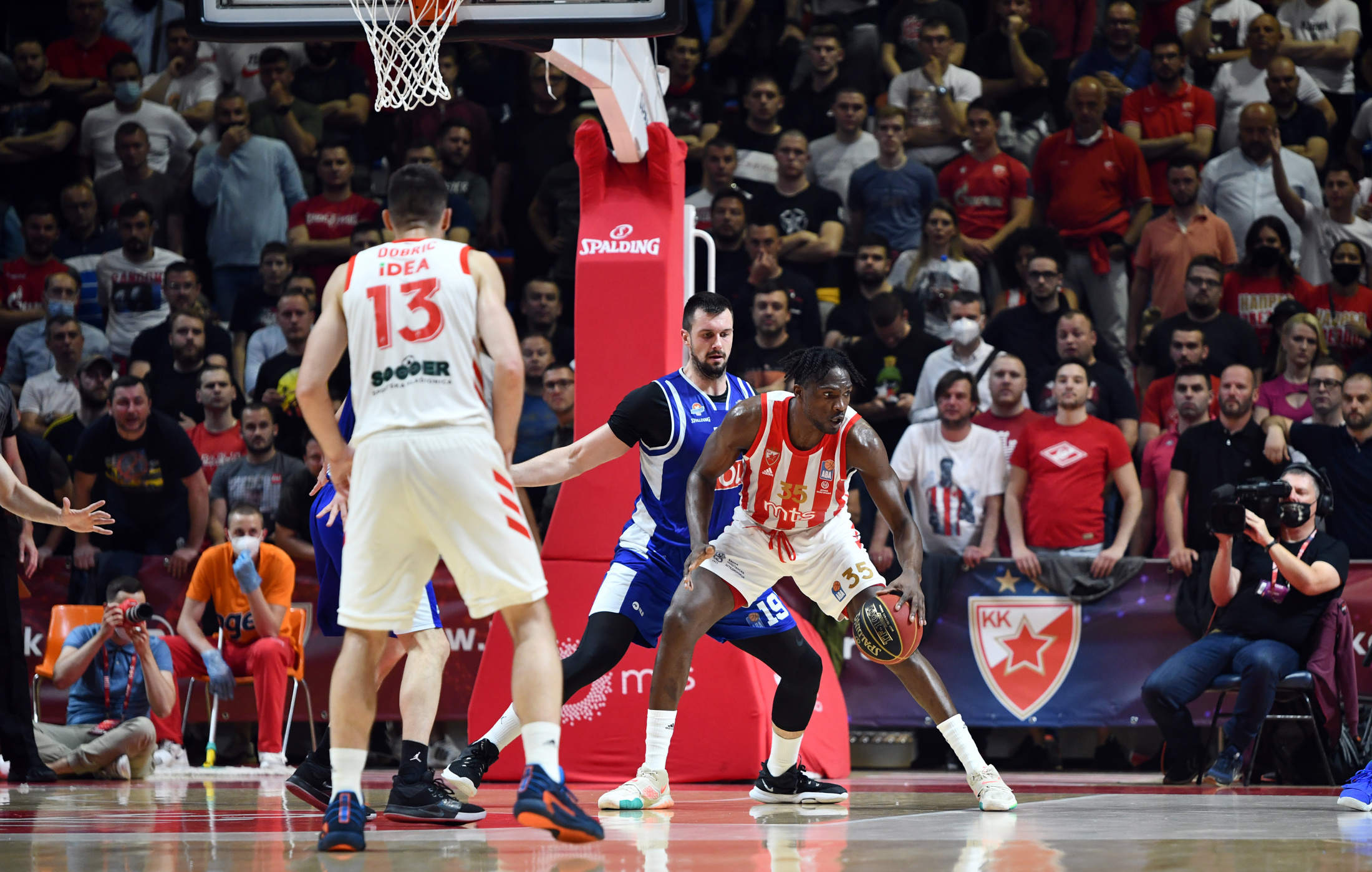 KK Crvena zvezda, KK Budućnost