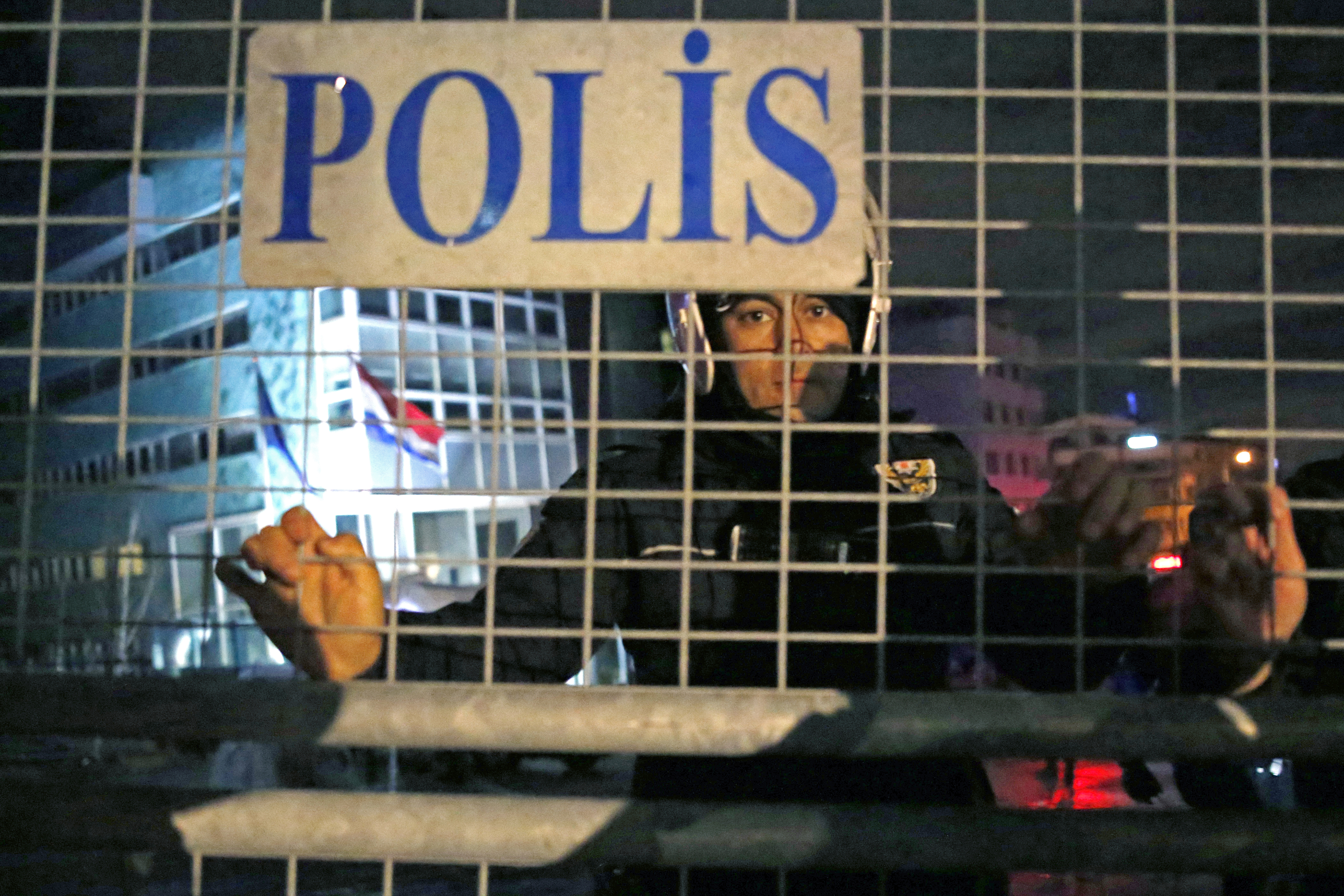 Protest against Netherlands in Ankara