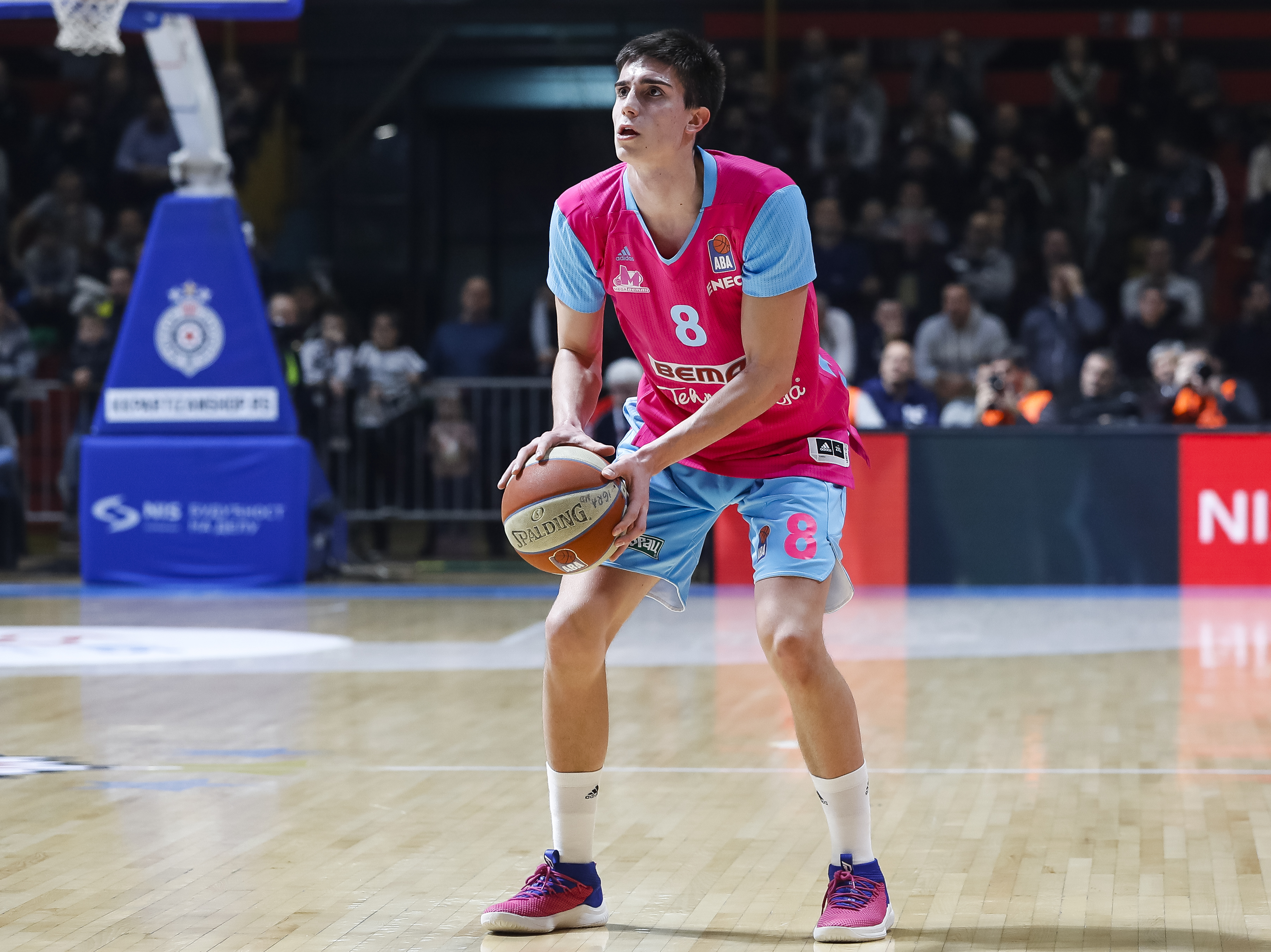 Mega Nikola, Mišković