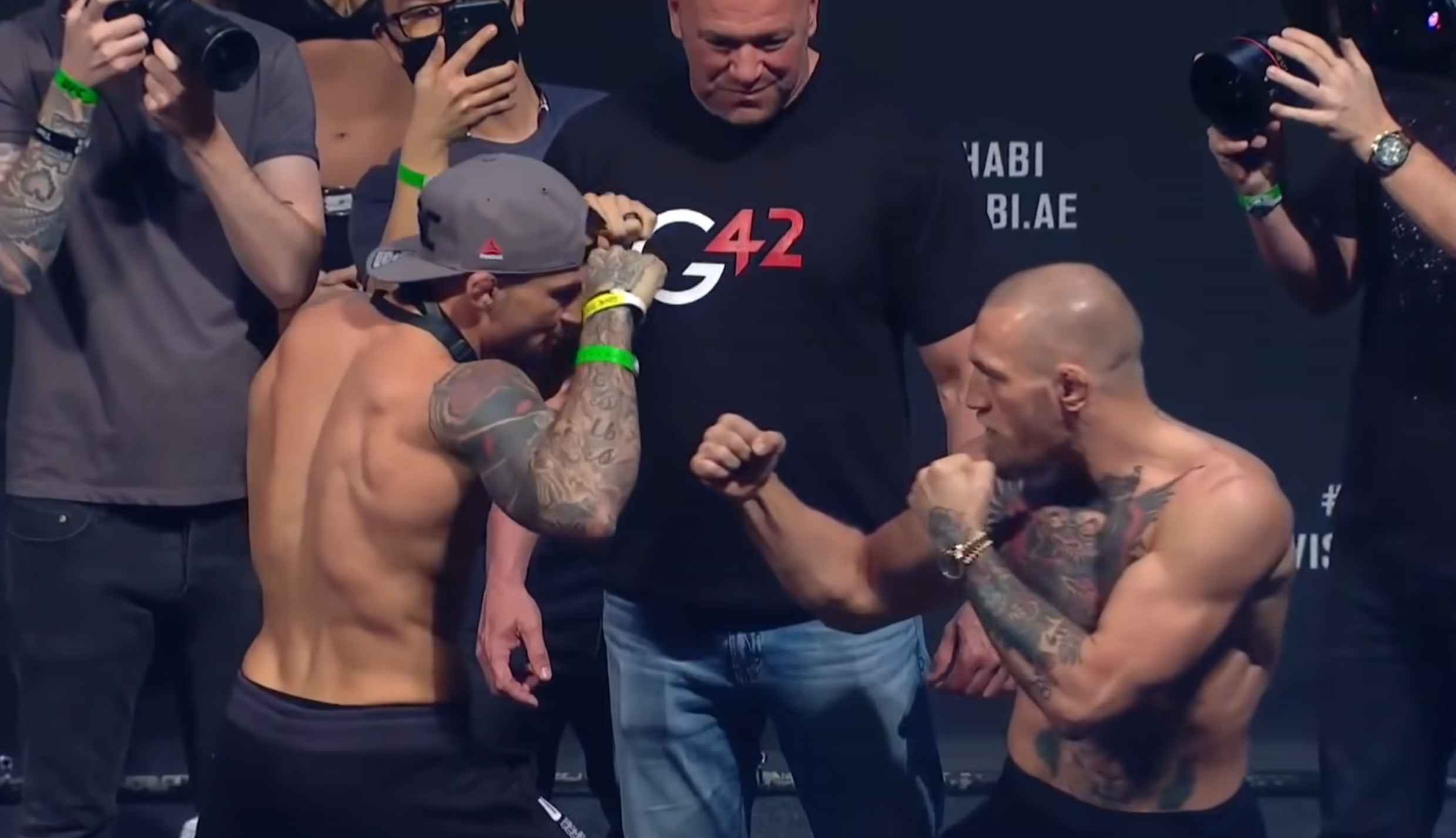 Konor Mekgregor, Dastiona Poarije