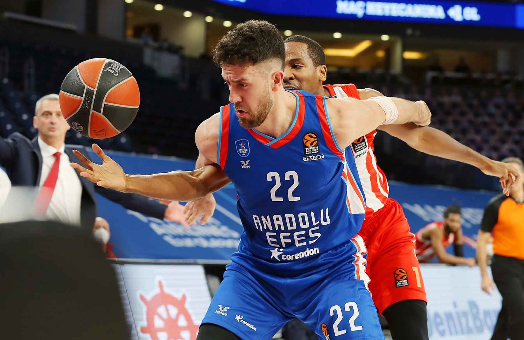 Mesto: Istanbul
Datum: Tue Jan 26 19:08:32 CET 2021
Dogadjaj: SPORT/KOŠARKA - utakmica Efes - Crvena zvezda u 22. kolu Evrolige, 86:72
Ličnosti: Vasilije Micić
Izvor: FoNet/Evroliga