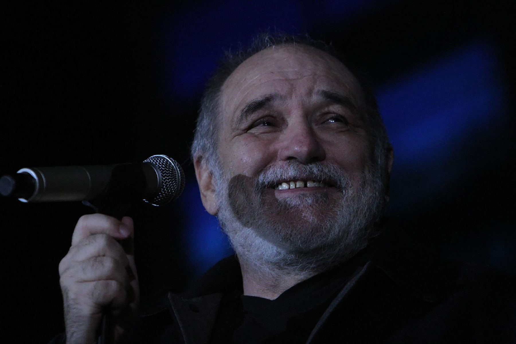 Mesto: Beograd
Datum: Fri Feb 19 17:29:02 CET 2021
Dogadjaj: KULTURA/INMEMORIAM - arhivska fotografija (2016) kantautora Đorđa Balaševića, koji je preminuo danas u 67. godini
Ličnosti: Đorđe Balašević
Izvor: FoNet