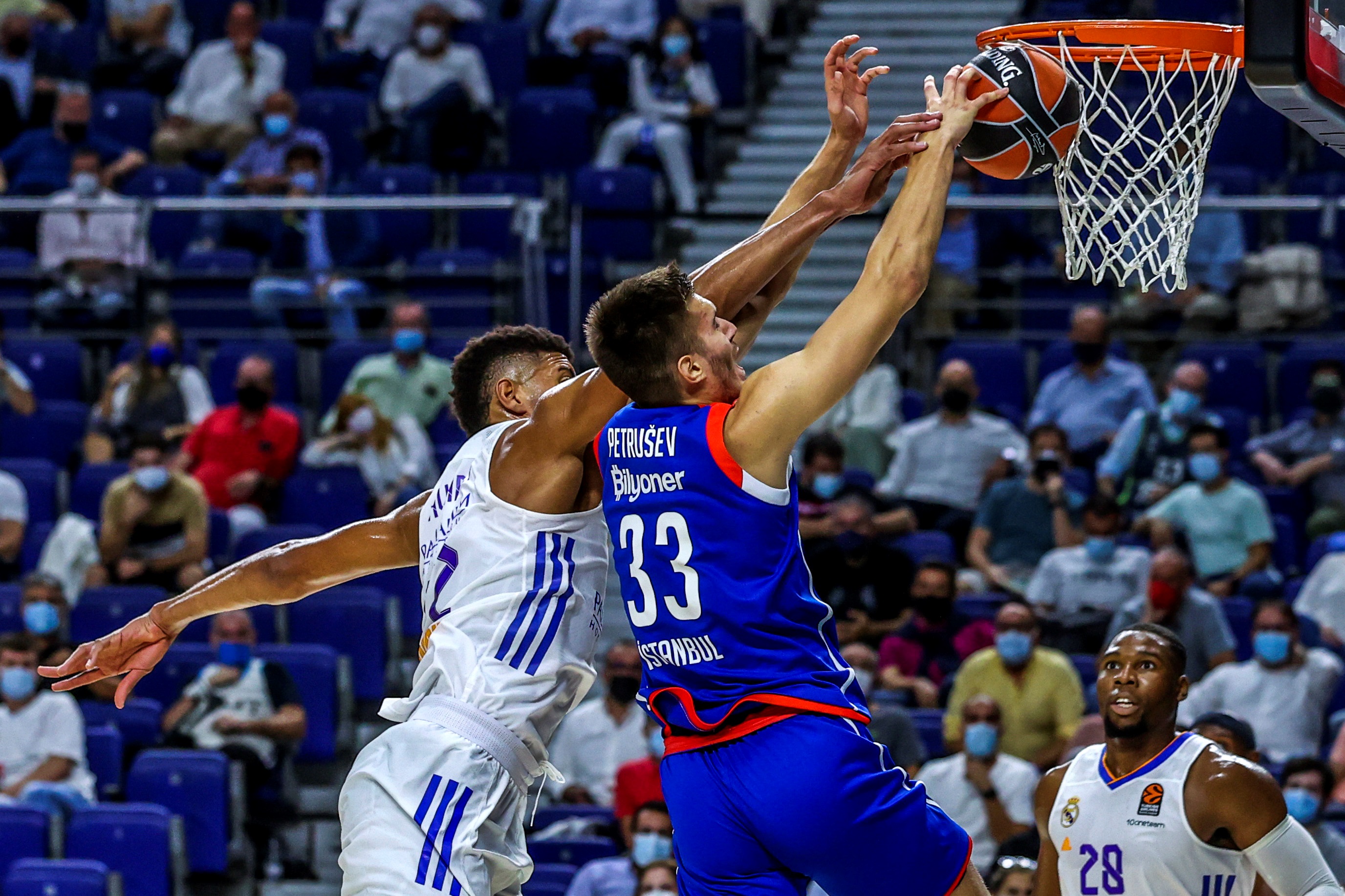 Real Madrid vs Anadolu Efes Istanbul